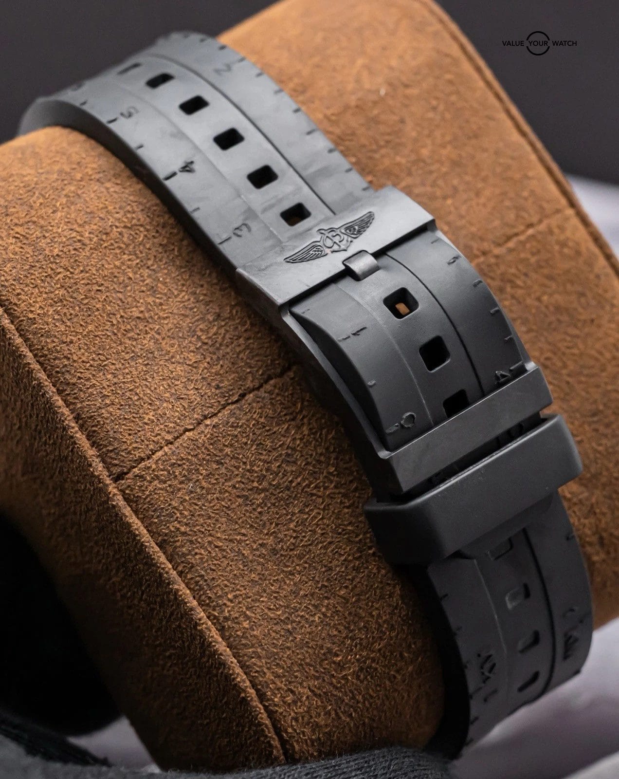 Breitling Colt Skyracer Patrouille Suisse 45 mm Box 2017 Black Dial X74320 - Image 4