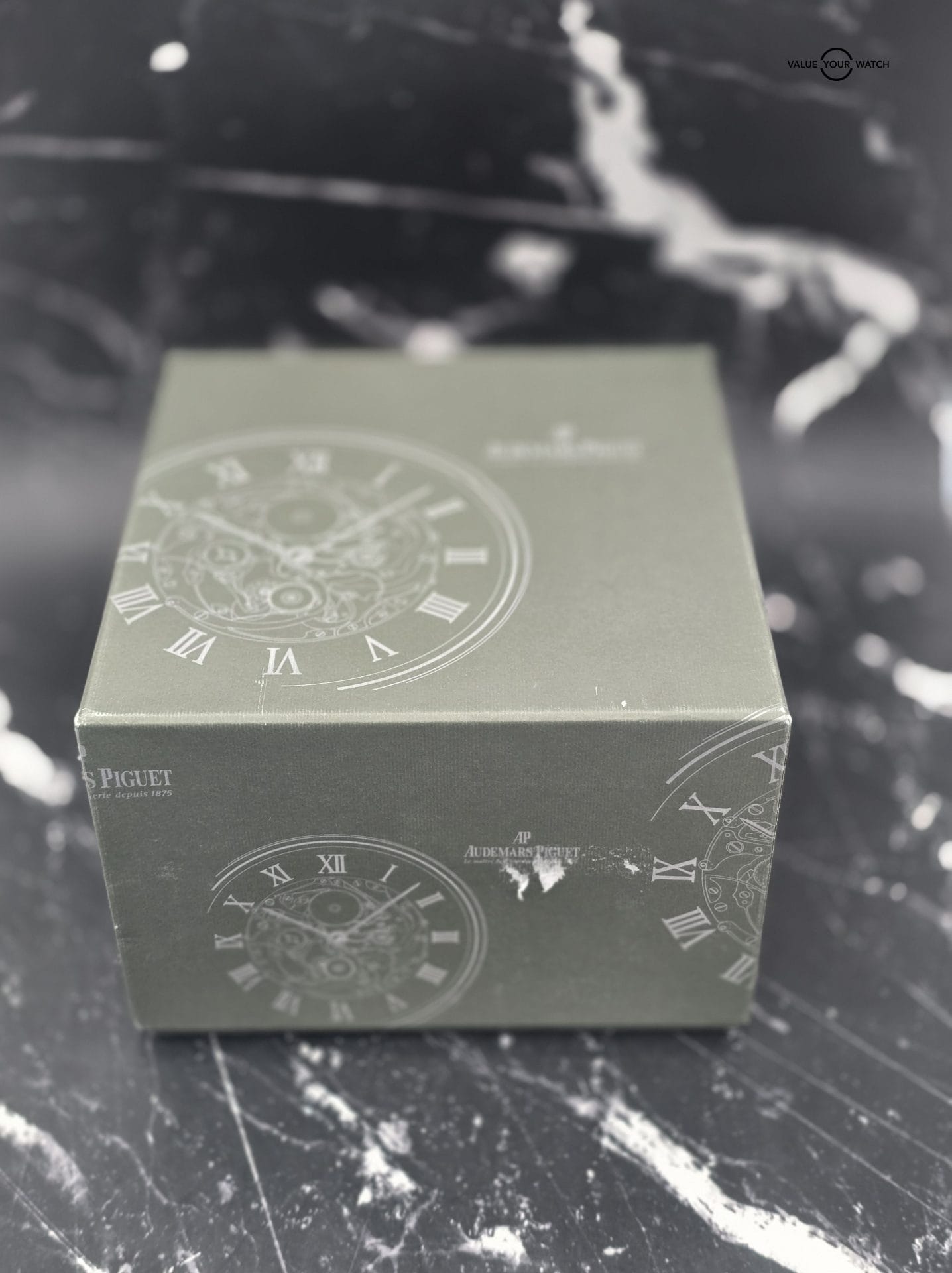 Audemars Piguet Royal Oak Offshore Carbon Diver 15706 au - Image 9