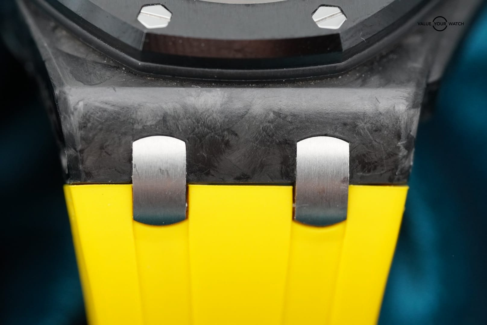 Audemars Piguet Royal Oak Offshore Carbon Diver 15706 au - Image 4