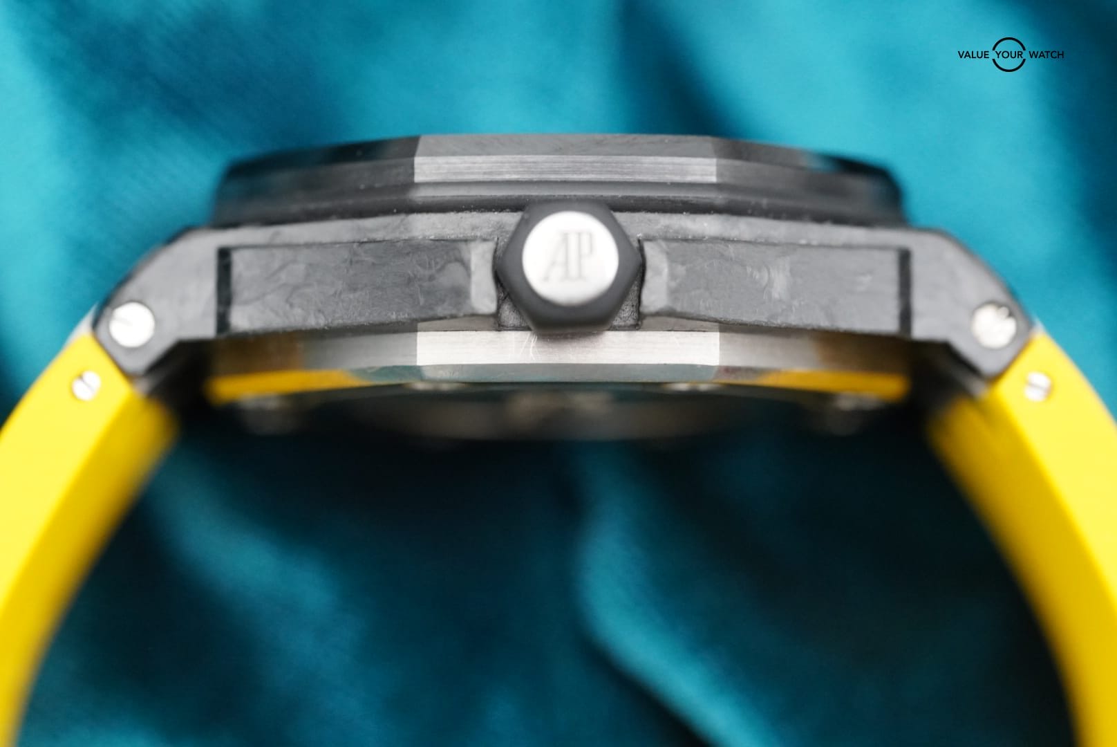 Audemars Piguet Royal Oak Offshore Carbon Diver 15706 au - Image 5