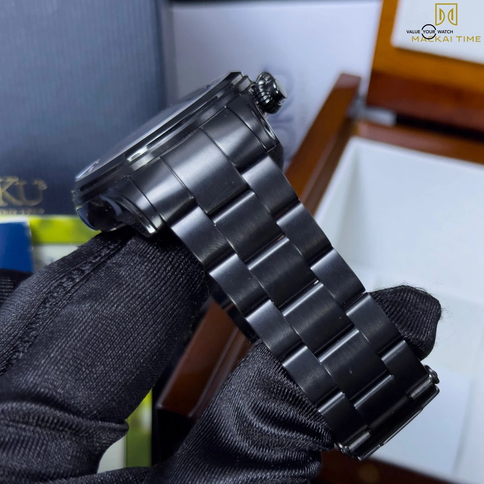 Na Hoku Black Chronograph Rare Hawaiian Koa Wood Dial Complete Set - Steel Watch - Image 7