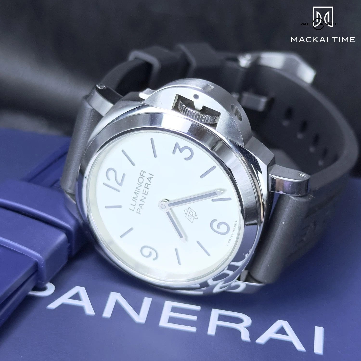 Panerai Luminor Base Logo White Dial Steel PAM01087 2025 Full Set w Extra Strap - Image 3