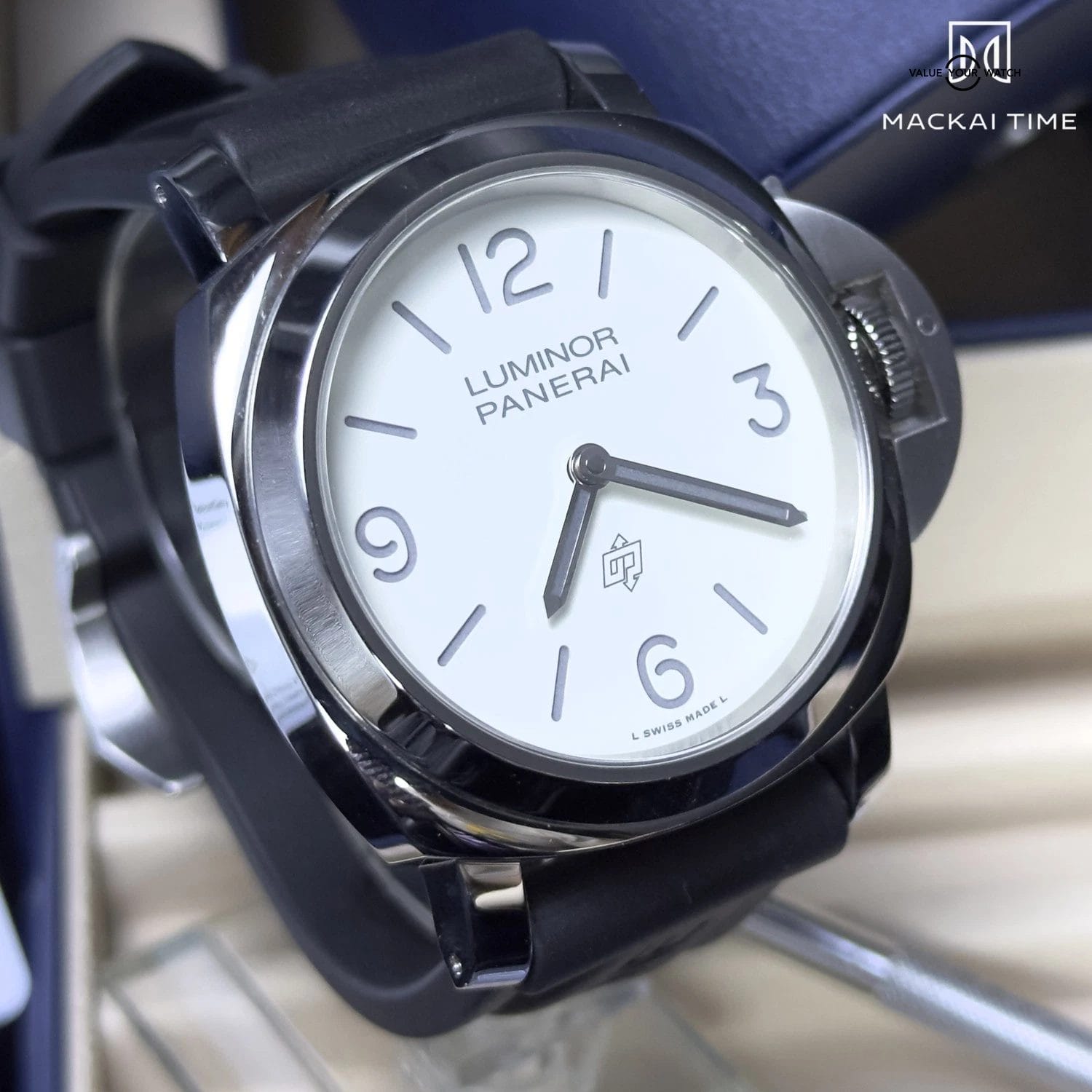 Panerai Luminor Base Logo White Dial Steel PAM01087 2025 Full Set w Extra Strap - Image 15