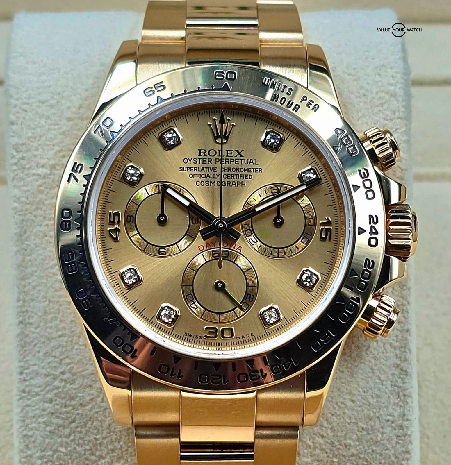 Rolex Daytona in 18k yellow gold, champagne Diamond dial Full set 2018!