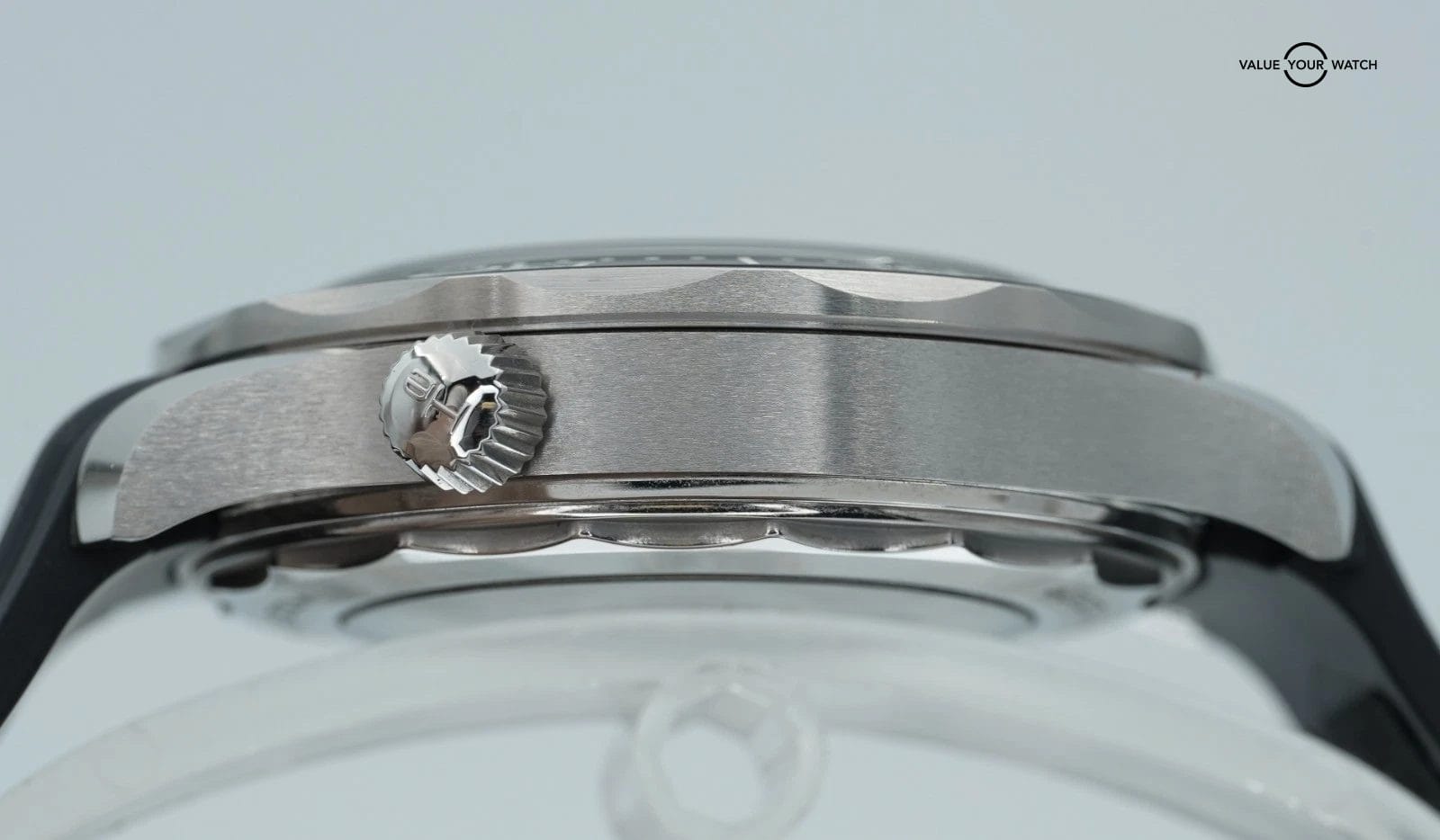 2025 Omega Seamaster Diver 300 M Black Dial 42mm 210.32.42.20.01.003 BOX/PAPERS! - Image 6