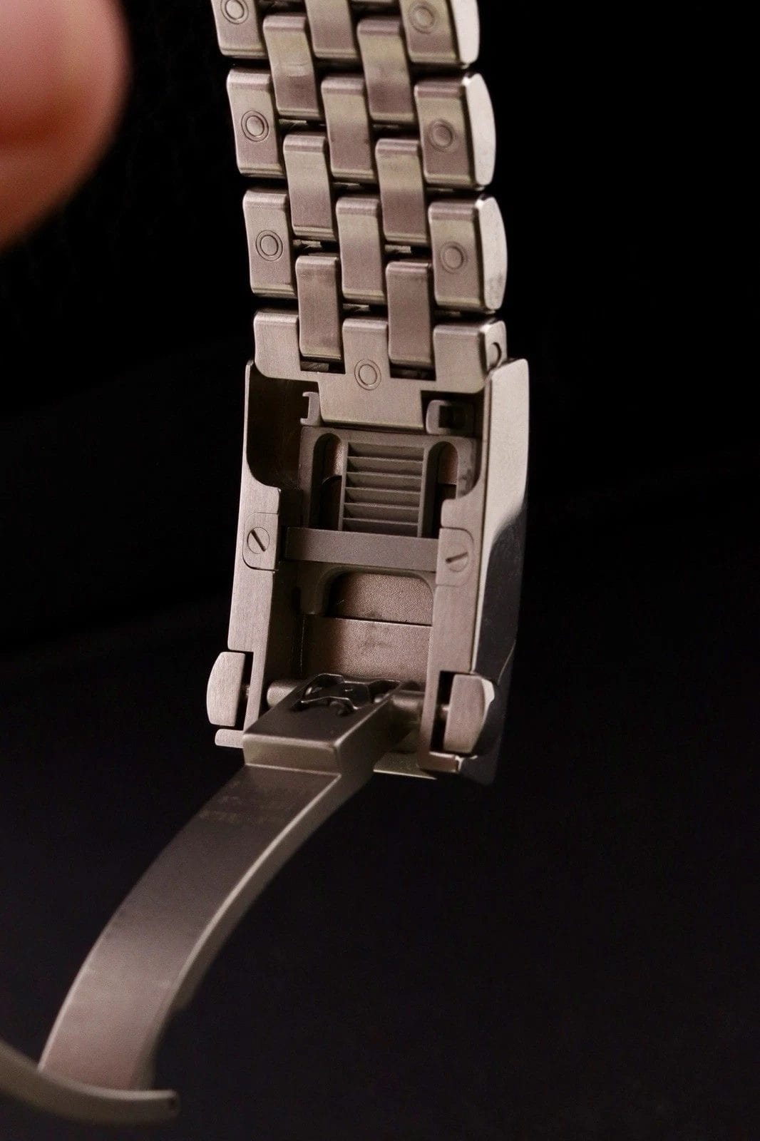 IWC Pilot Mark XX | ref. IW328206 | 2024 Complete Set | Green Dial 5 Link - Image 4