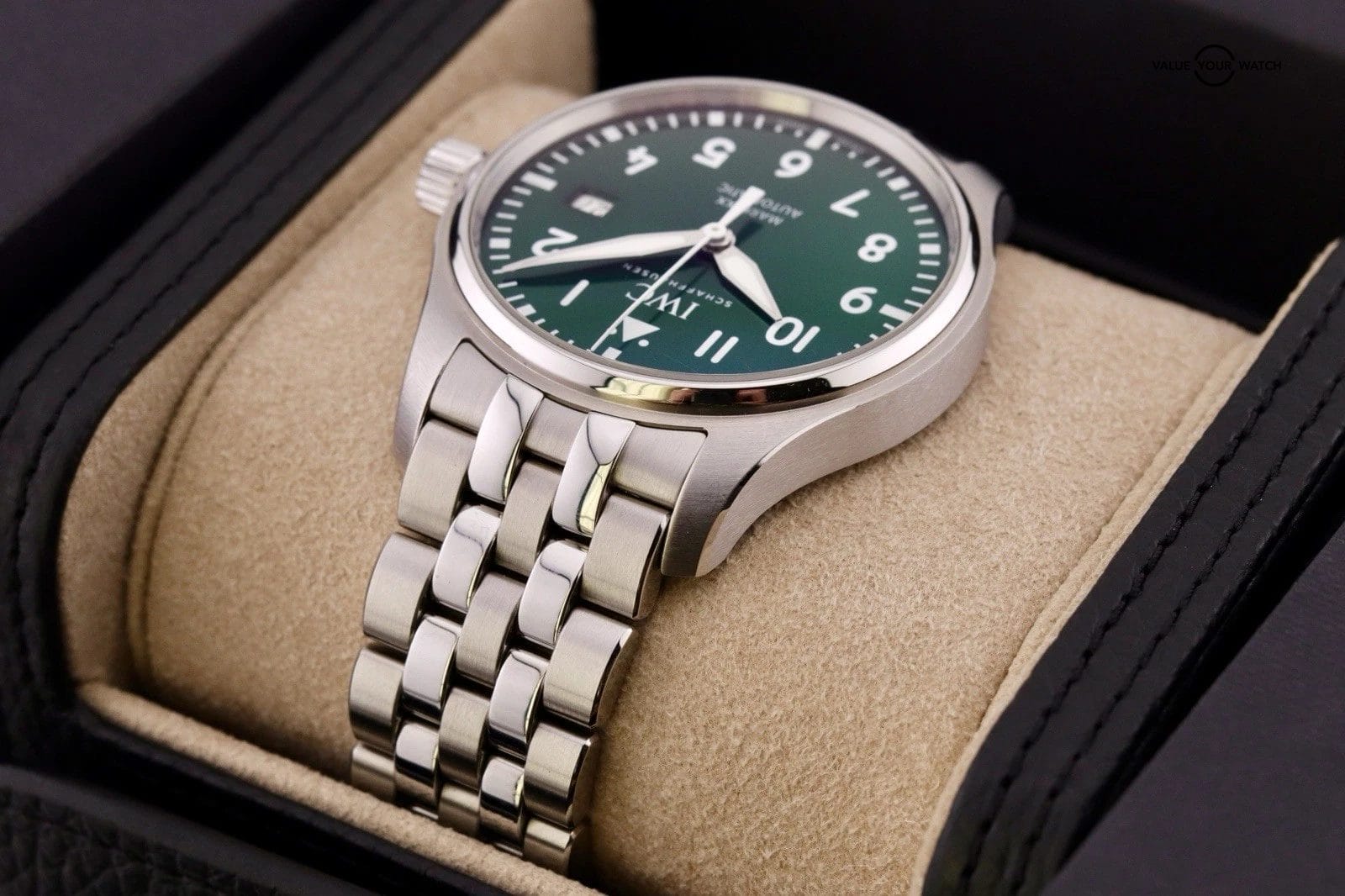 IWC Pilot Mark XX | ref. IW328206 | 2024 Complete Set | Green Dial 5 Link - Image 7