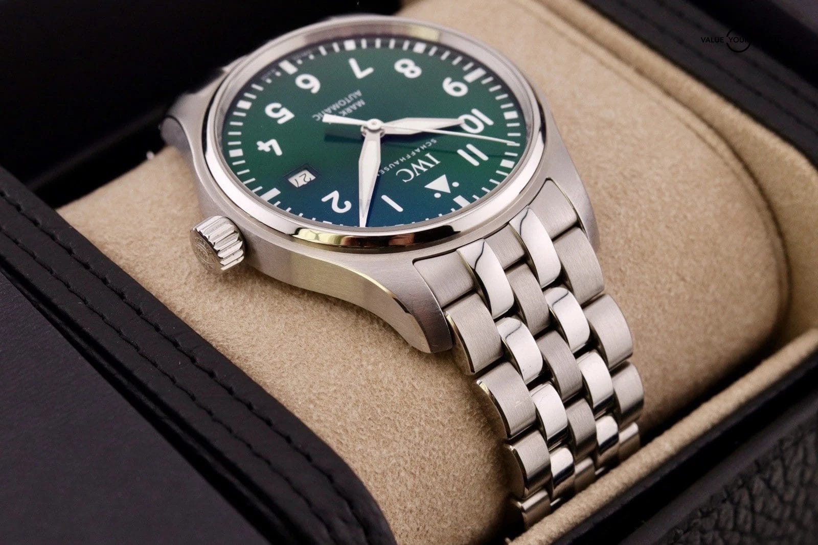IWC Pilot Mark XX | ref. IW328206 | 2024 Complete Set | Green Dial 5 Link - Image 8