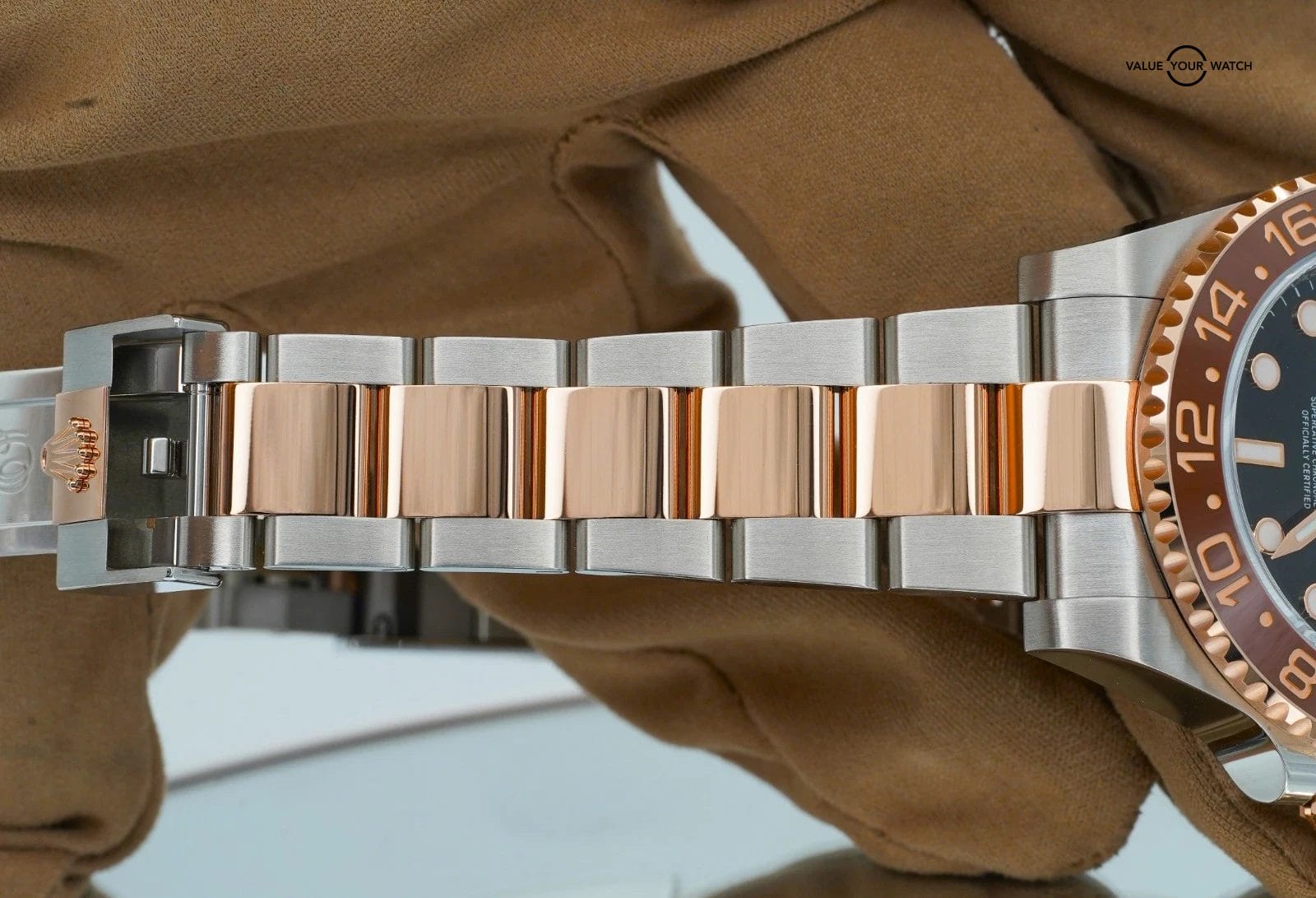 2025 Rolex GMT-Master II 126711CHNR Rootbeer Stainless Steel and 18K Rose Gold - Image 13