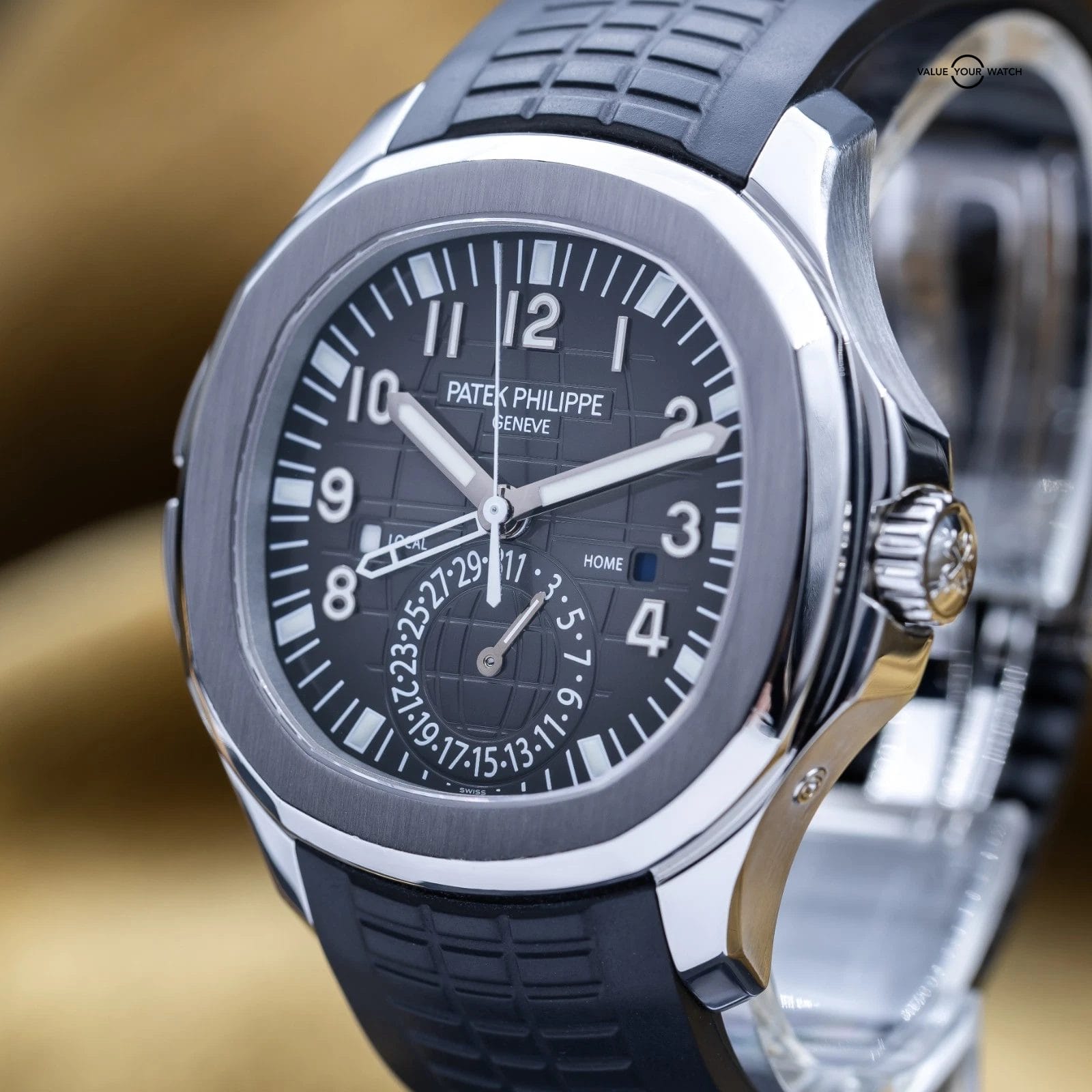Patek Philippe Aquanaut Travel Time 5164A-001 - Complete Set w/ Uncut Strap - Image 7