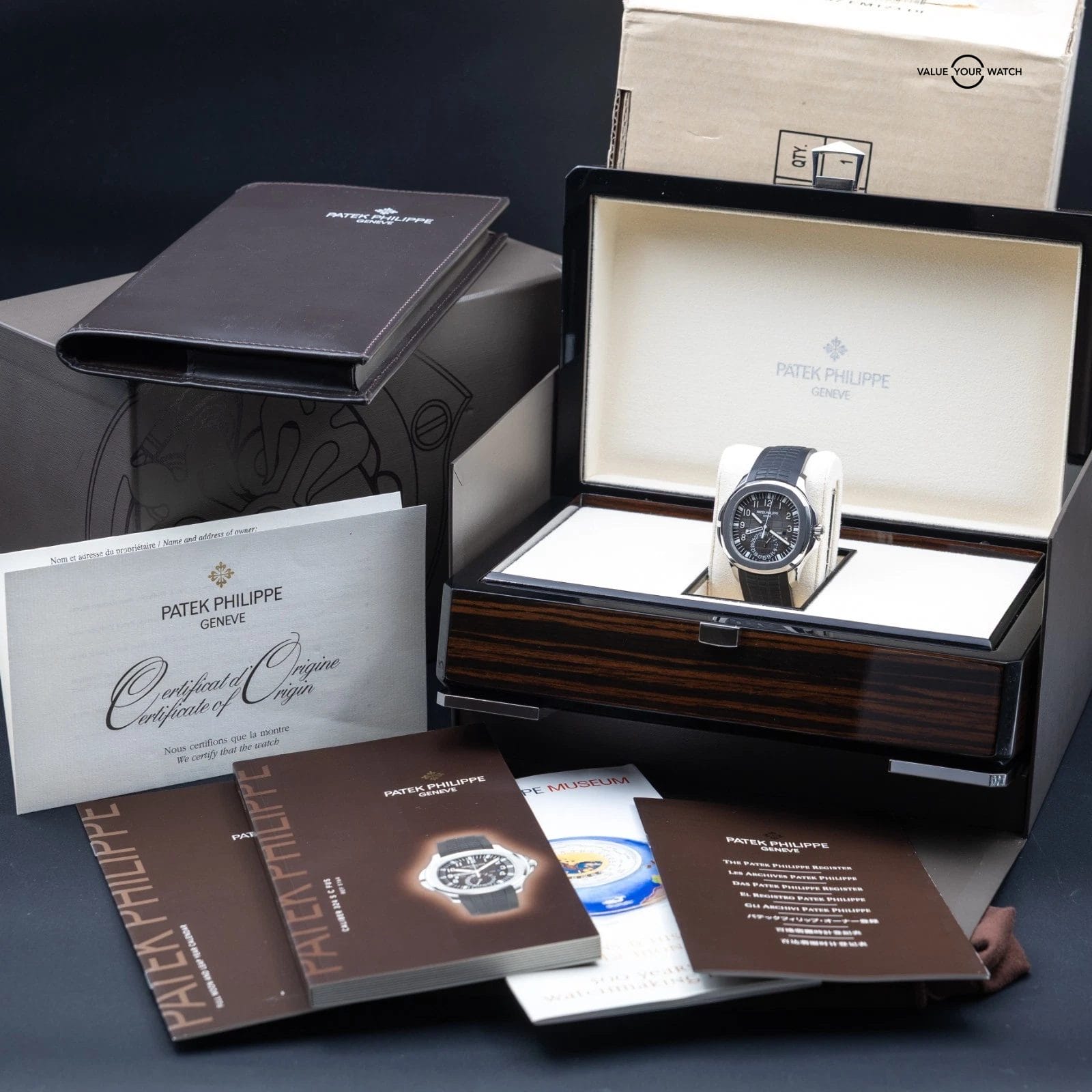 Patek Philippe Aquanaut Travel Time 5164A-001 - Complete Set w/ Uncut Strap - Image 13