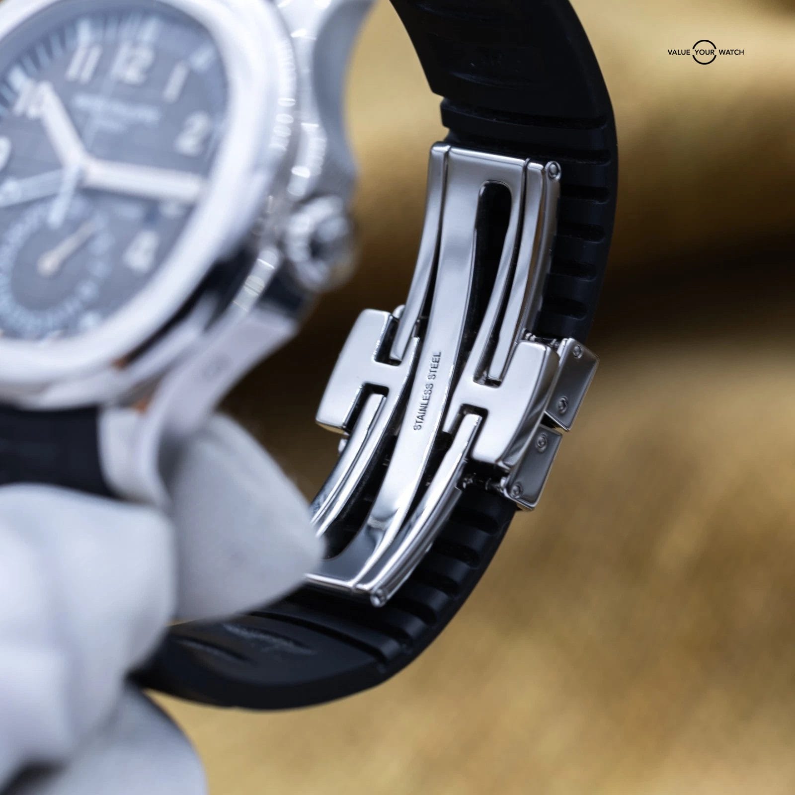 Patek Philippe Aquanaut Travel Time 5164A-001 - Complete Set w/ Uncut Strap - Image 18