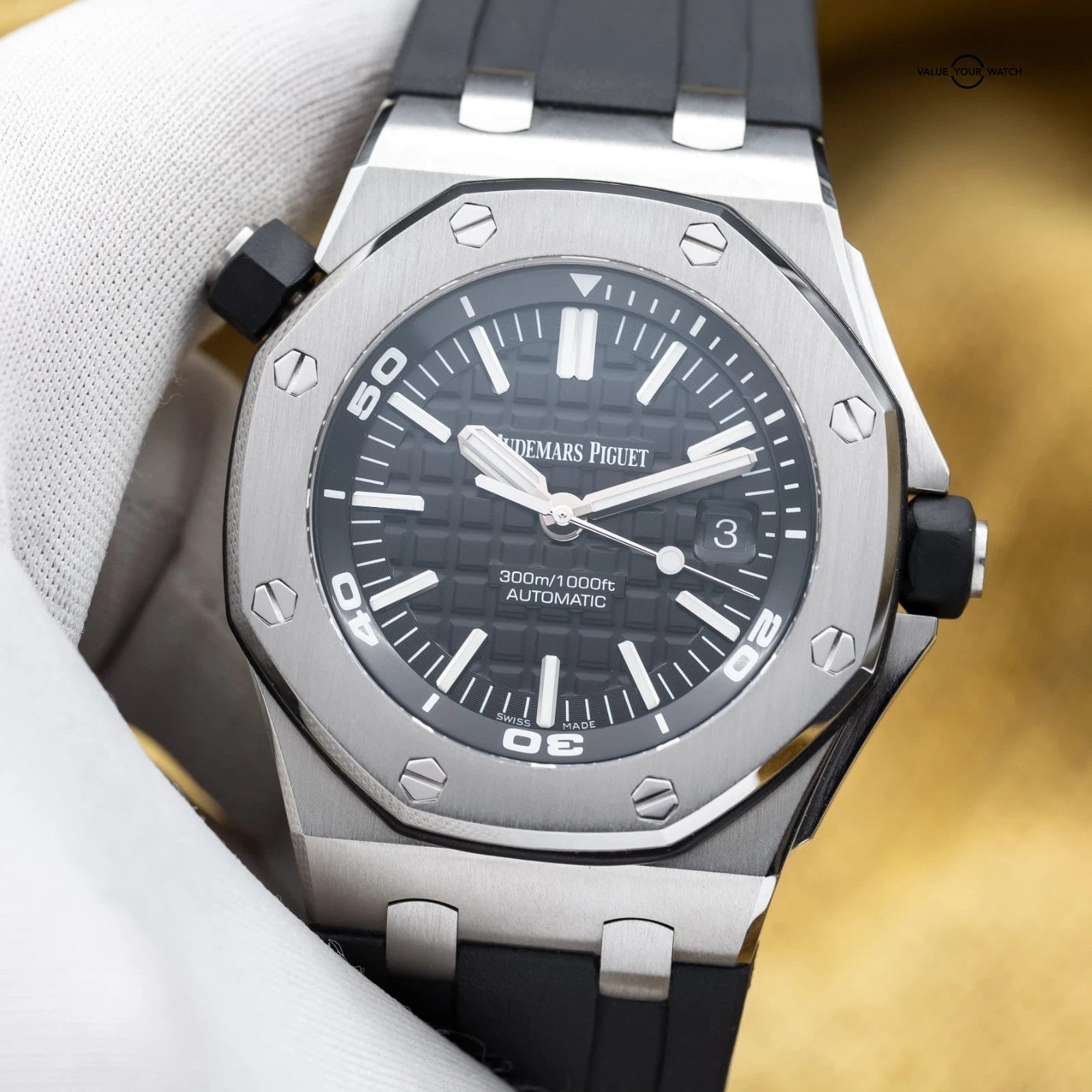 Audemars Piguet Royal Oak Offshore Diver 42mm Black Dial AP 15710ST - Full Set - Image 4