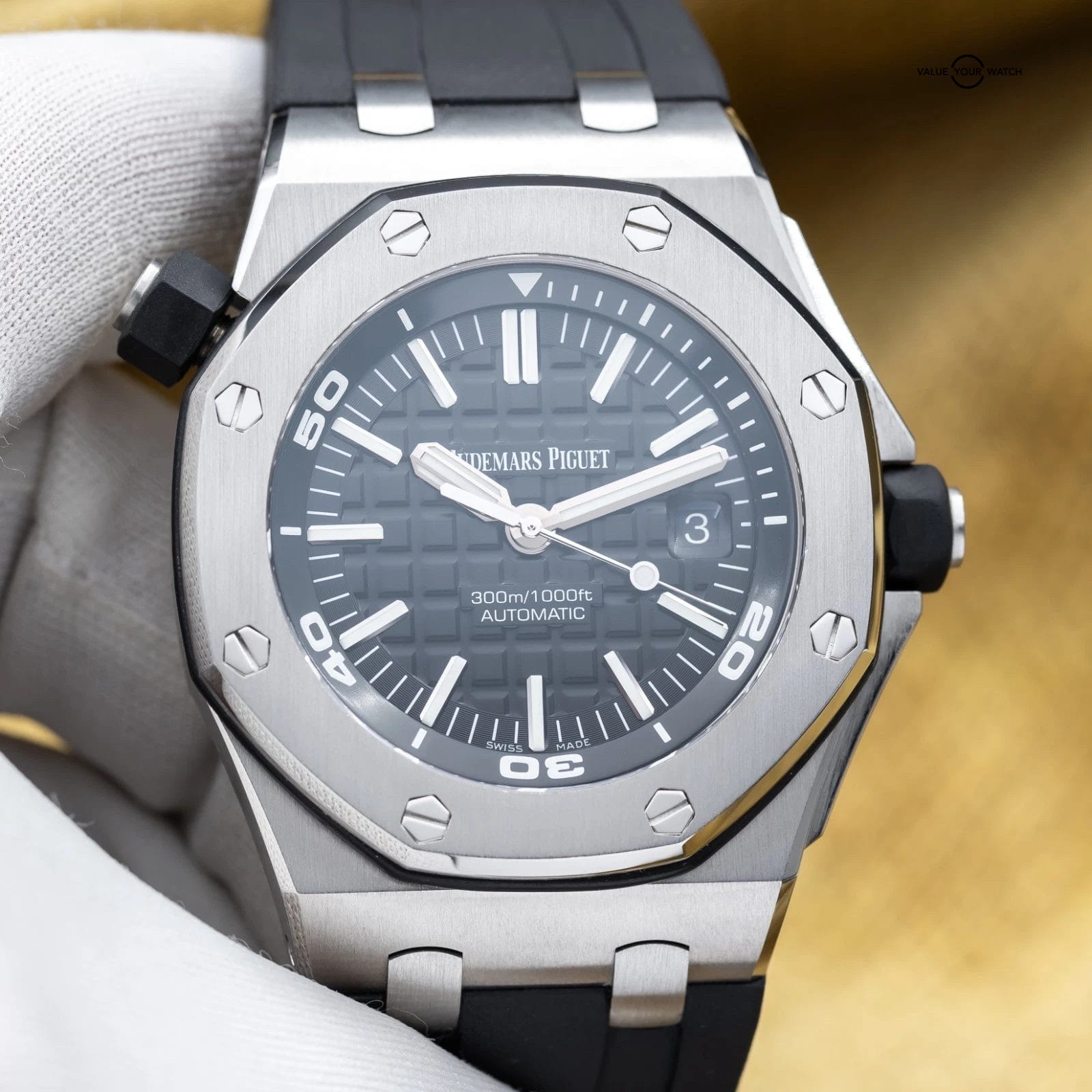 Audemars Piguet Royal Oak Offshore Diver 42mm Black Dial AP 15710ST - Full Set - Image 6