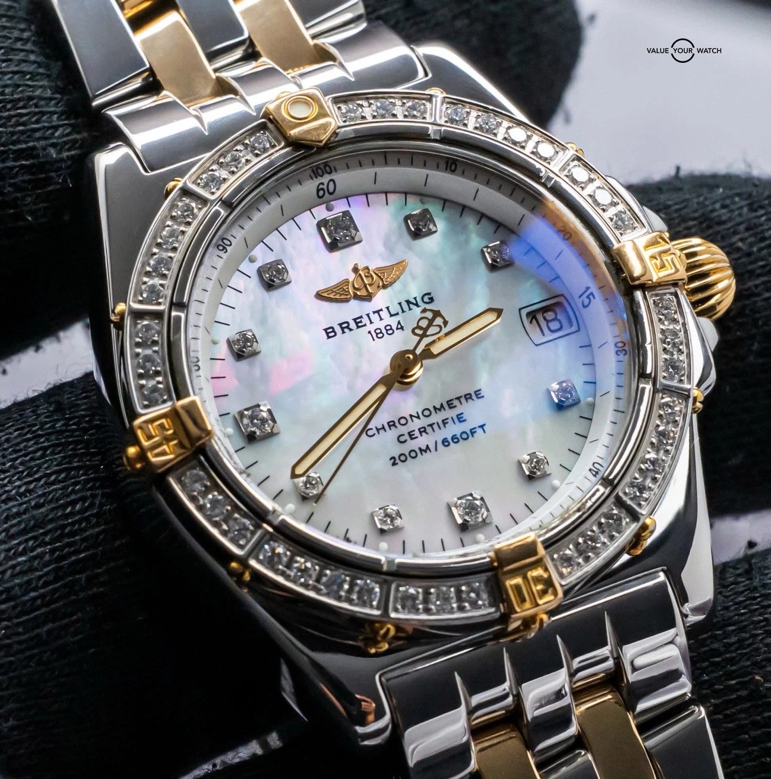 Breitling Callisto 34 mm Diamonds Windrider Yellow Gold Mother of Pearl B77346 - Image 3