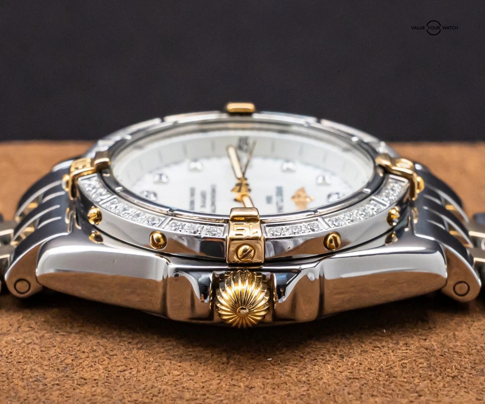 Breitling Callisto 34 mm Diamonds Windrider Yellow Gold Mother of Pearl B77346 - Image 7