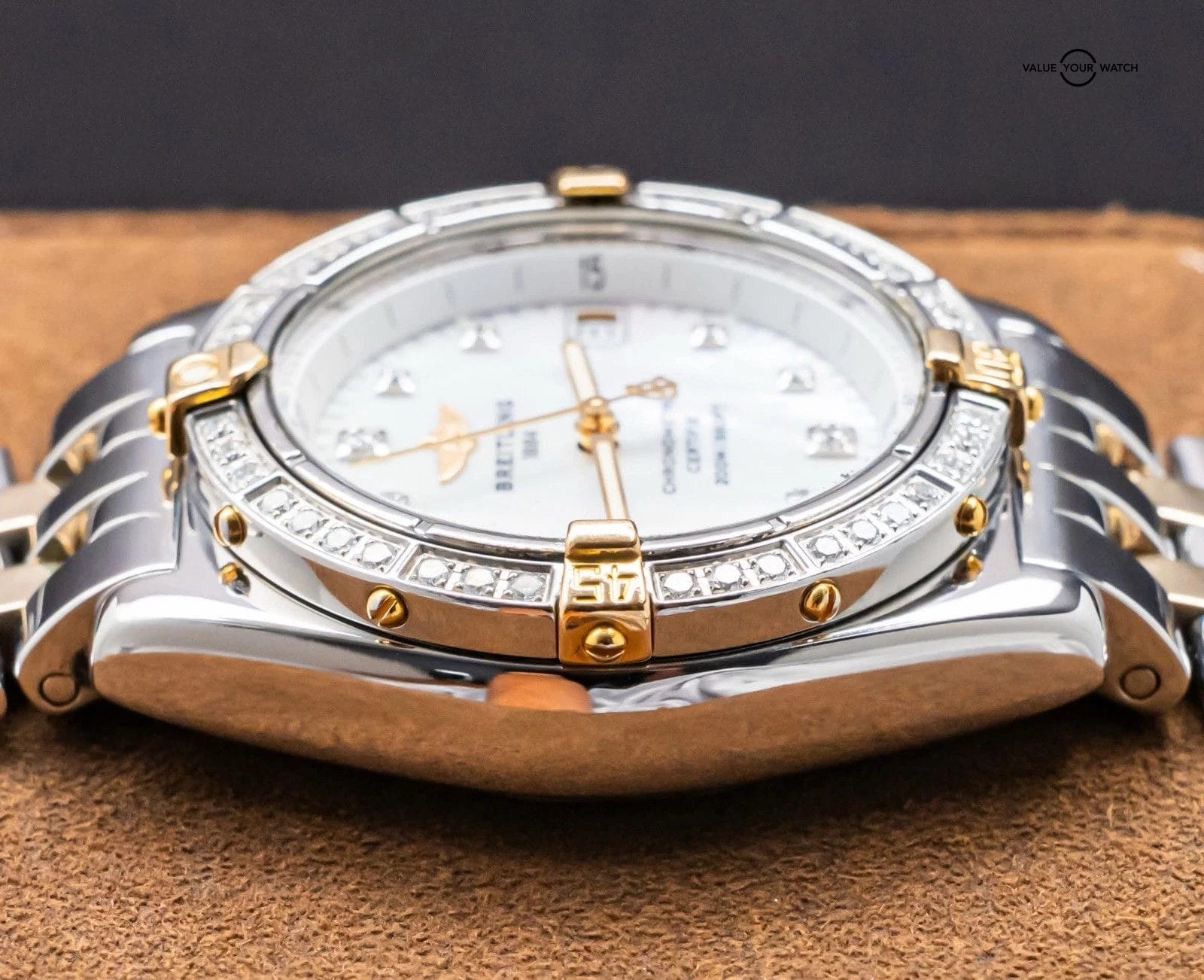 Breitling Callisto 34 mm Diamonds Windrider Yellow Gold Mother of Pearl B77346 - Image 16