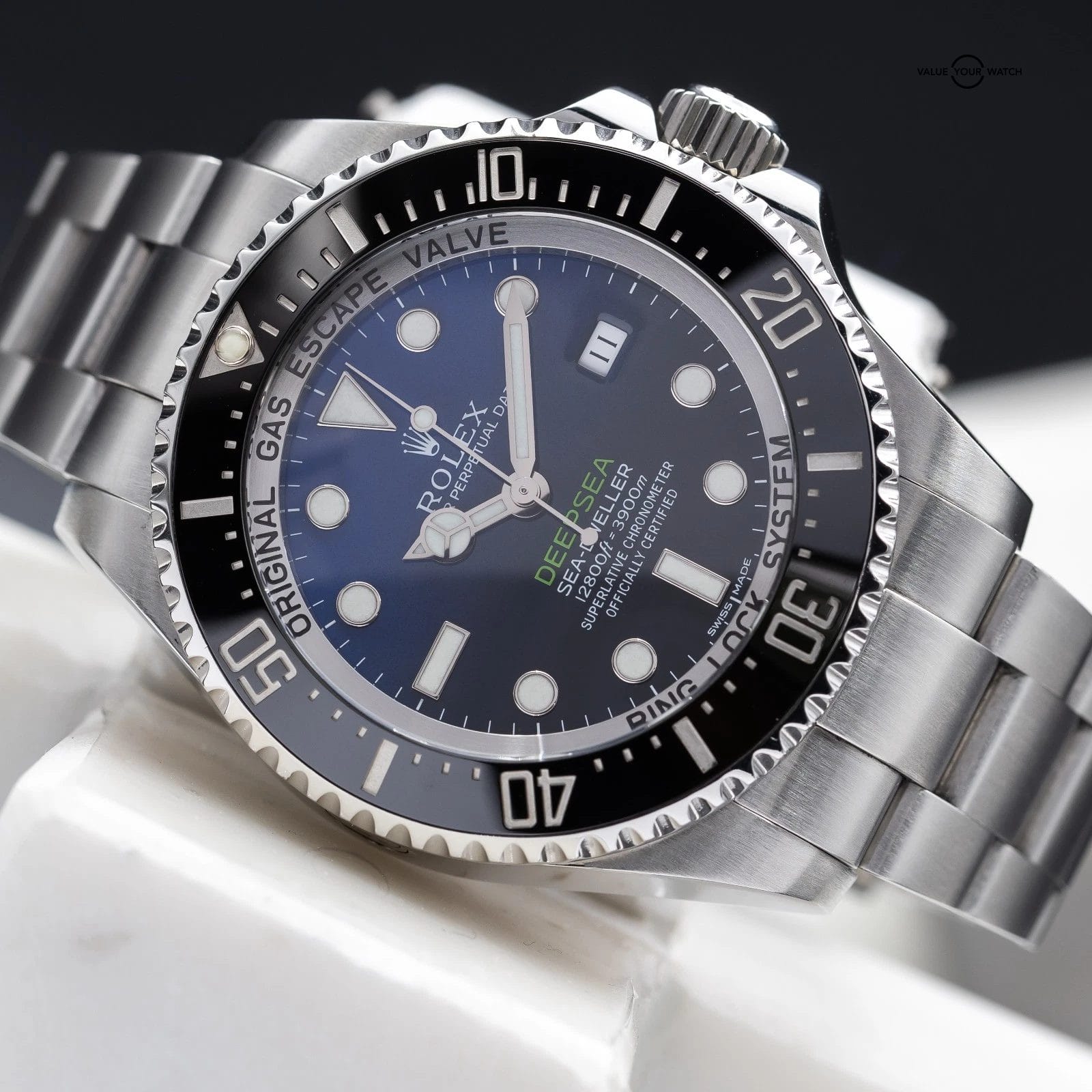 Rolex Sea-Dweller Deepsea ‘D-Blue’ 44mm James Cameron Ceramic 116660 - Full Set - Image 2