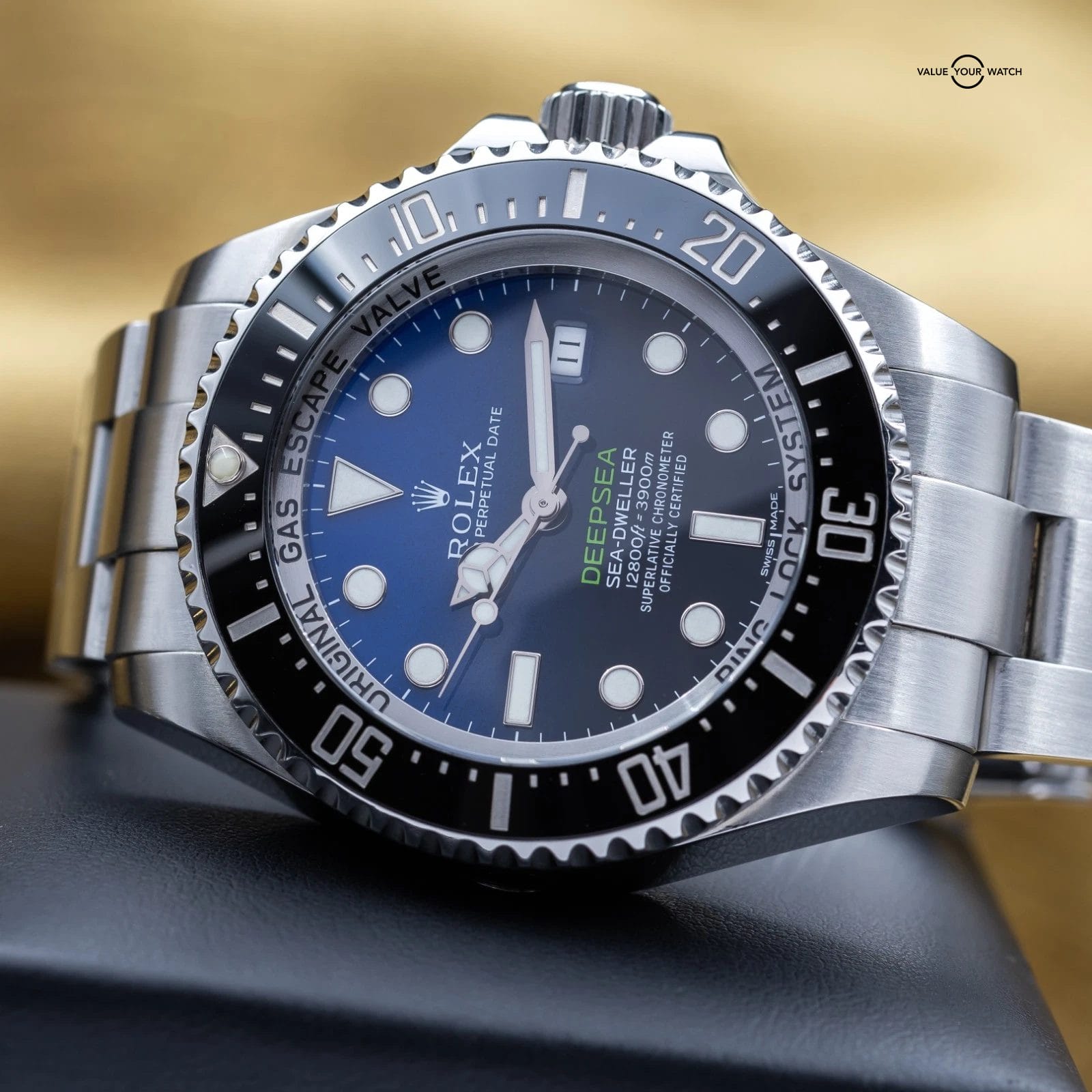 Rolex Sea-Dweller Deepsea ‘D-Blue’ 44mm James Cameron Ceramic 116660 - Full Set - Image 3