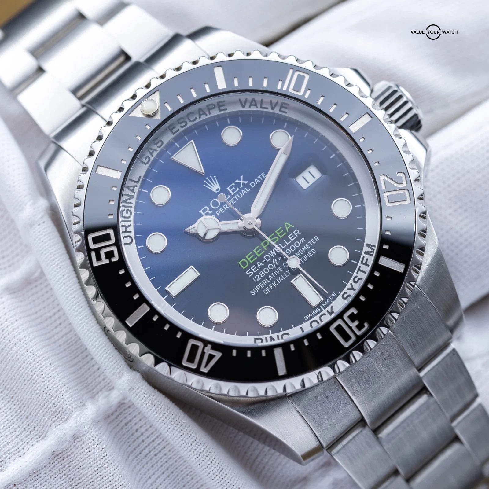 Rolex Sea-Dweller Deepsea ‘D-Blue’ 44mm James Cameron Ceramic 116660 - Full Set - Image 4