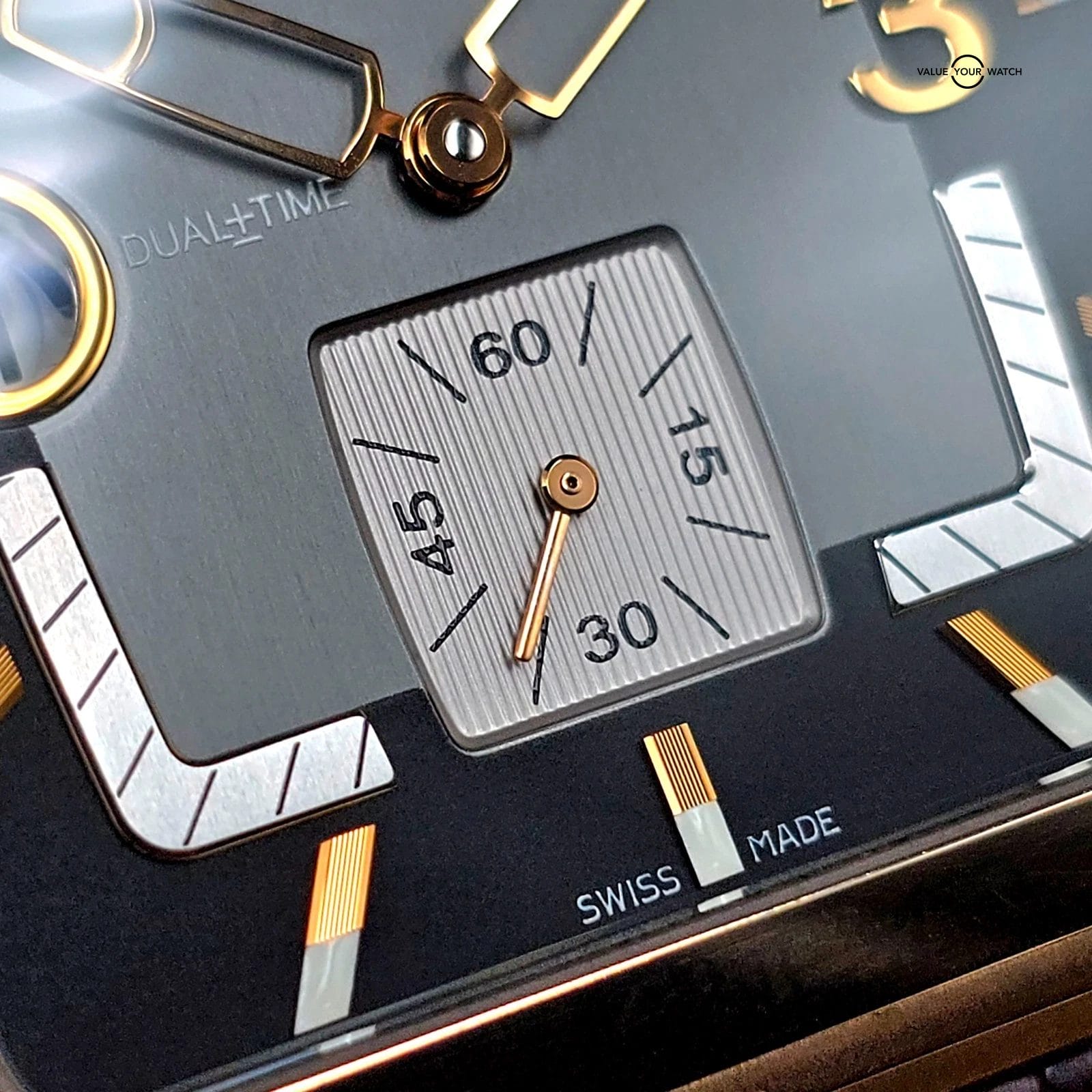 Ulysse Nardin Quadrato Dual Time in 42mm 18k rose gold! Full set Ref. 246-92 - Image 11