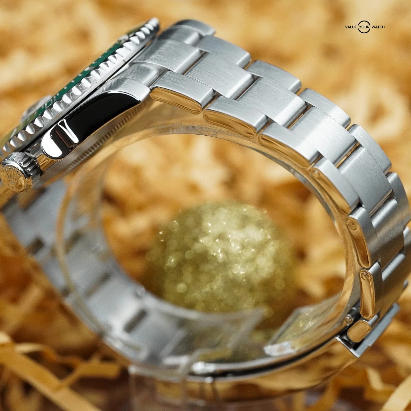 Rolex Submariner Date “Hulk” Green Dial Green Ceramic 116610LV Full Set - 2020 - Image 6