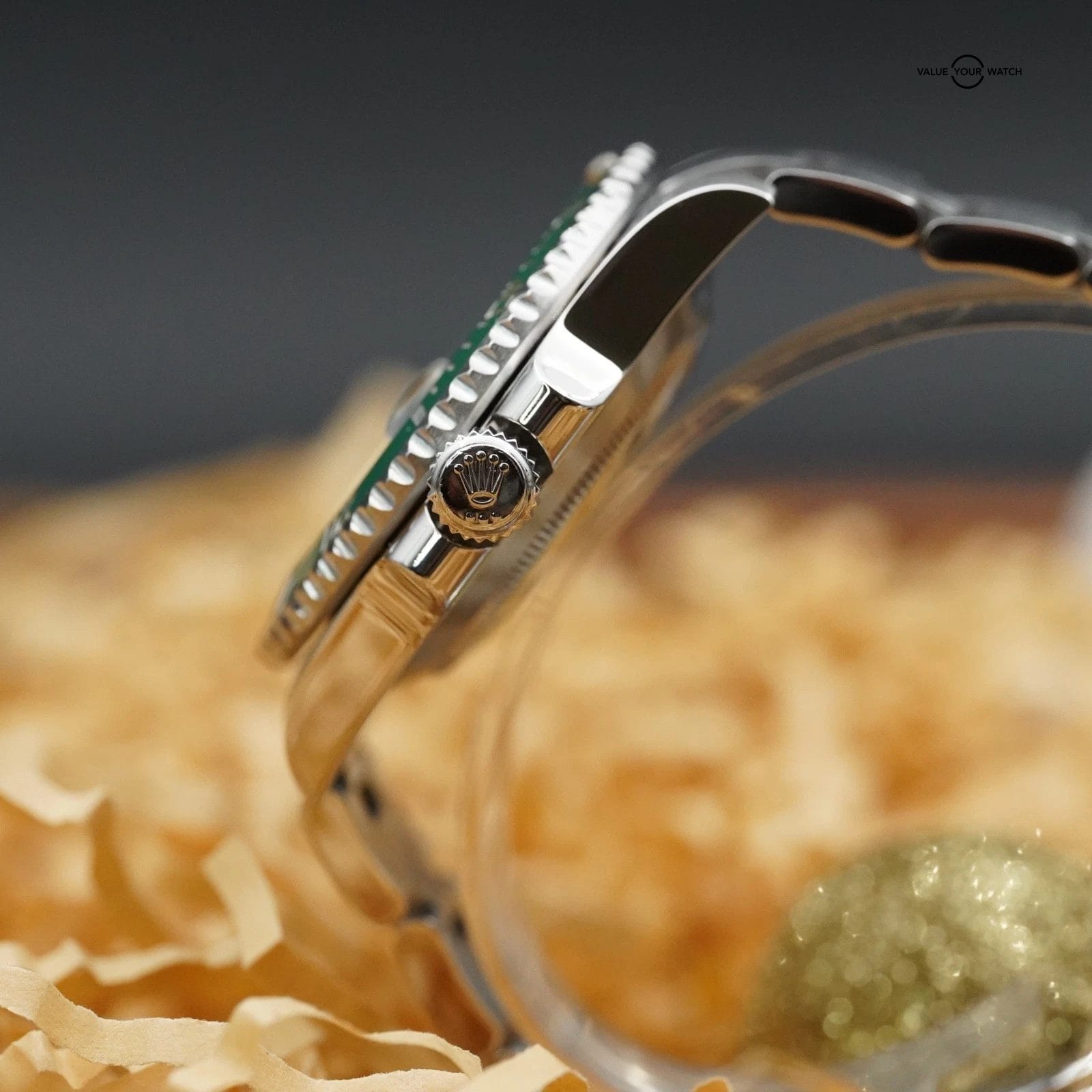 Rolex Submariner Date “Hulk” Green Dial Green Ceramic 116610LV Full Set - 2020 - Image 8