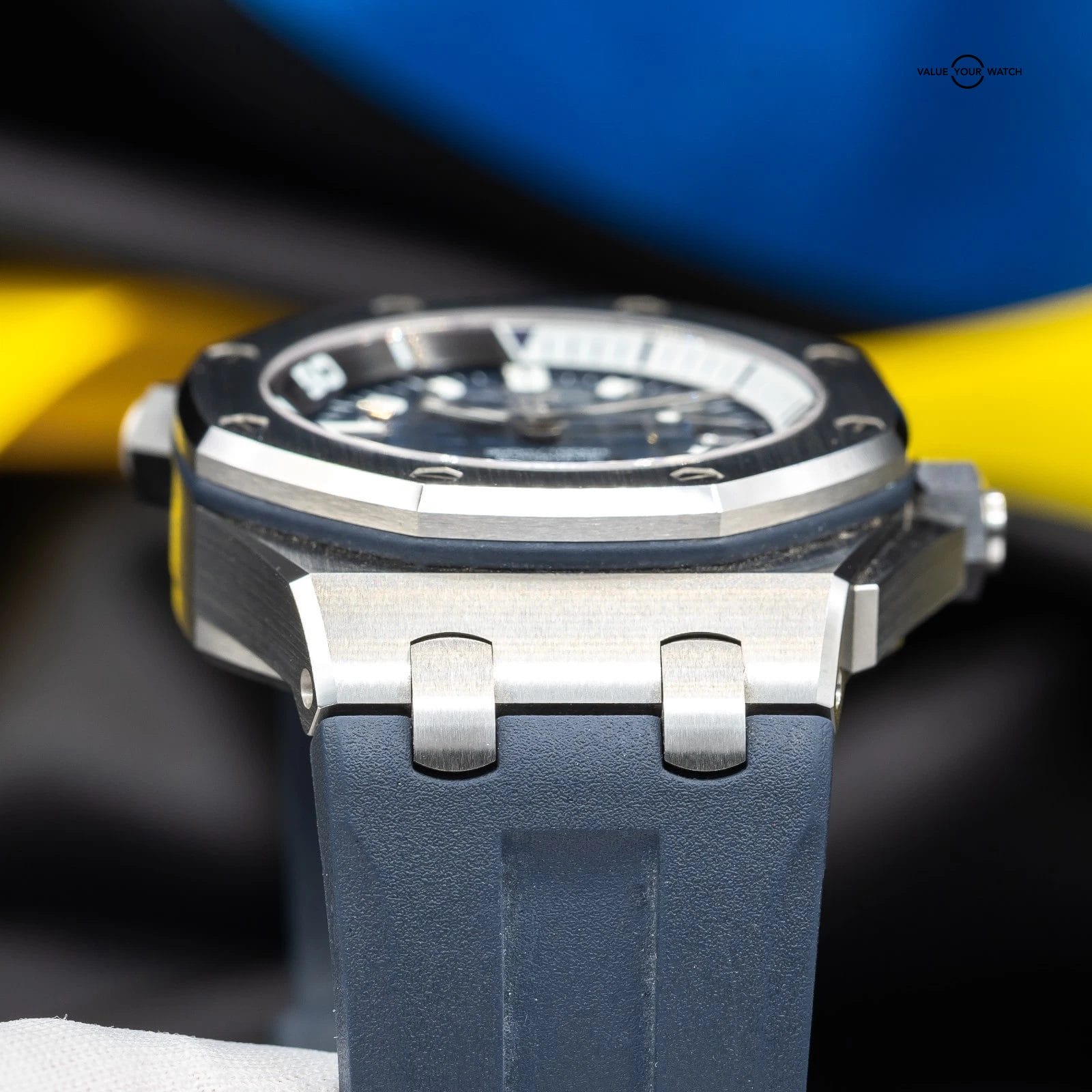 Audemars Piguet Royal Oak Offshore Diver Blue Men's Watch - 15720ST.OO.A027CA.01 - Image 15