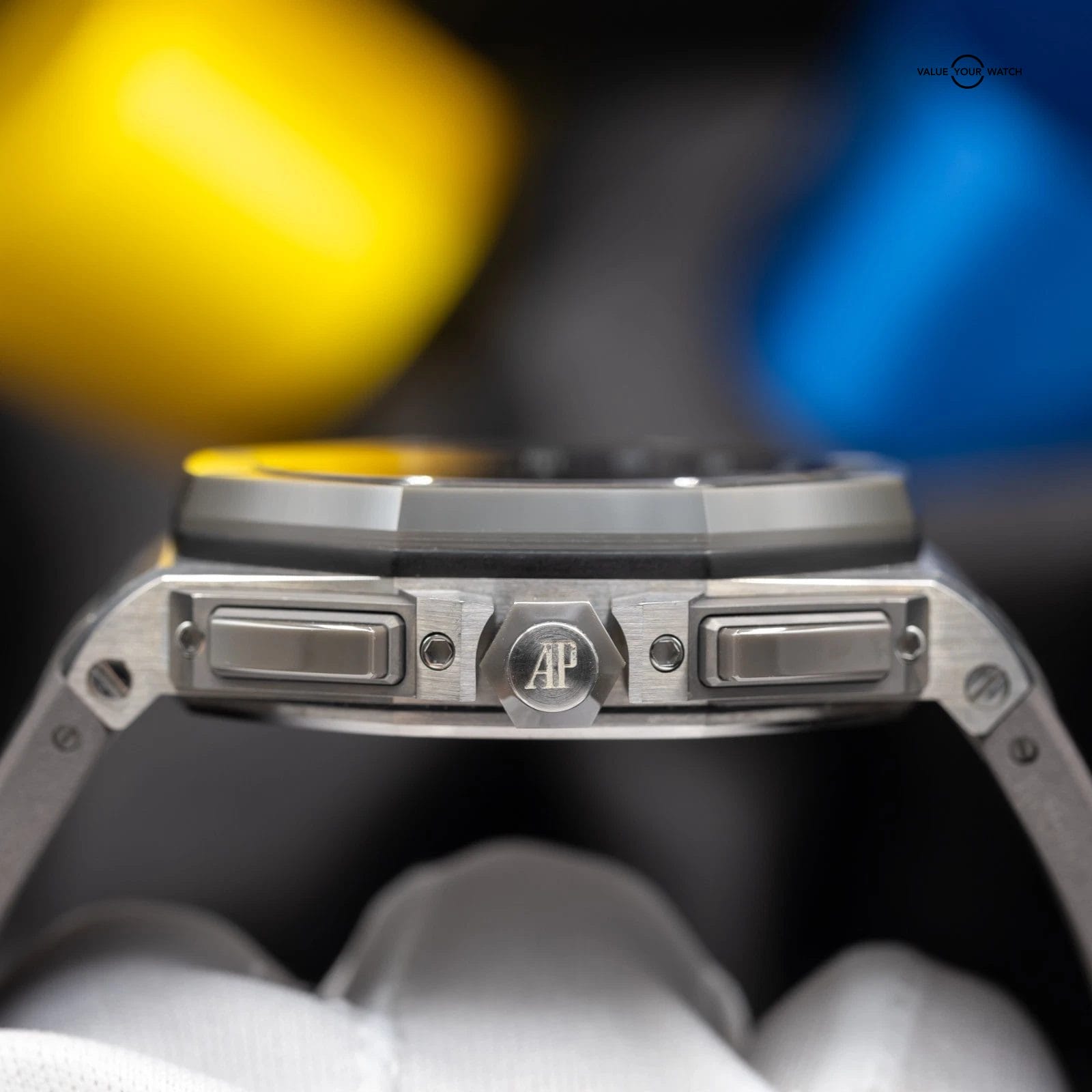 Audemars Piguet Royal Oak Offshore Gray Men's Watch - 26400IO.OO.A004CA.02 - Image 6