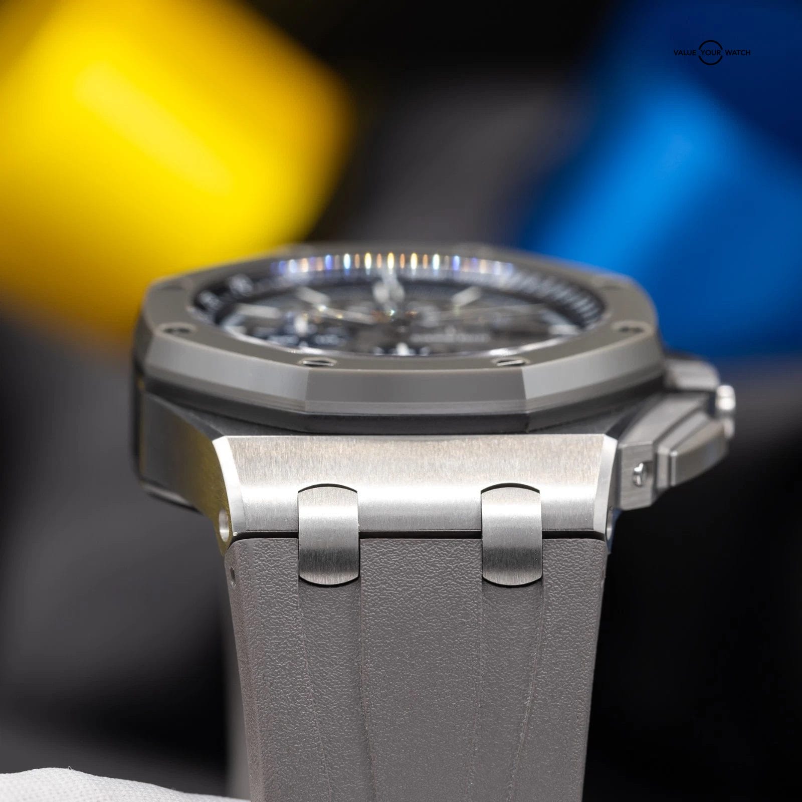 Audemars Piguet Royal Oak Offshore Gray Men's Watch - 26400IO.OO.A004CA.02 - Image 11