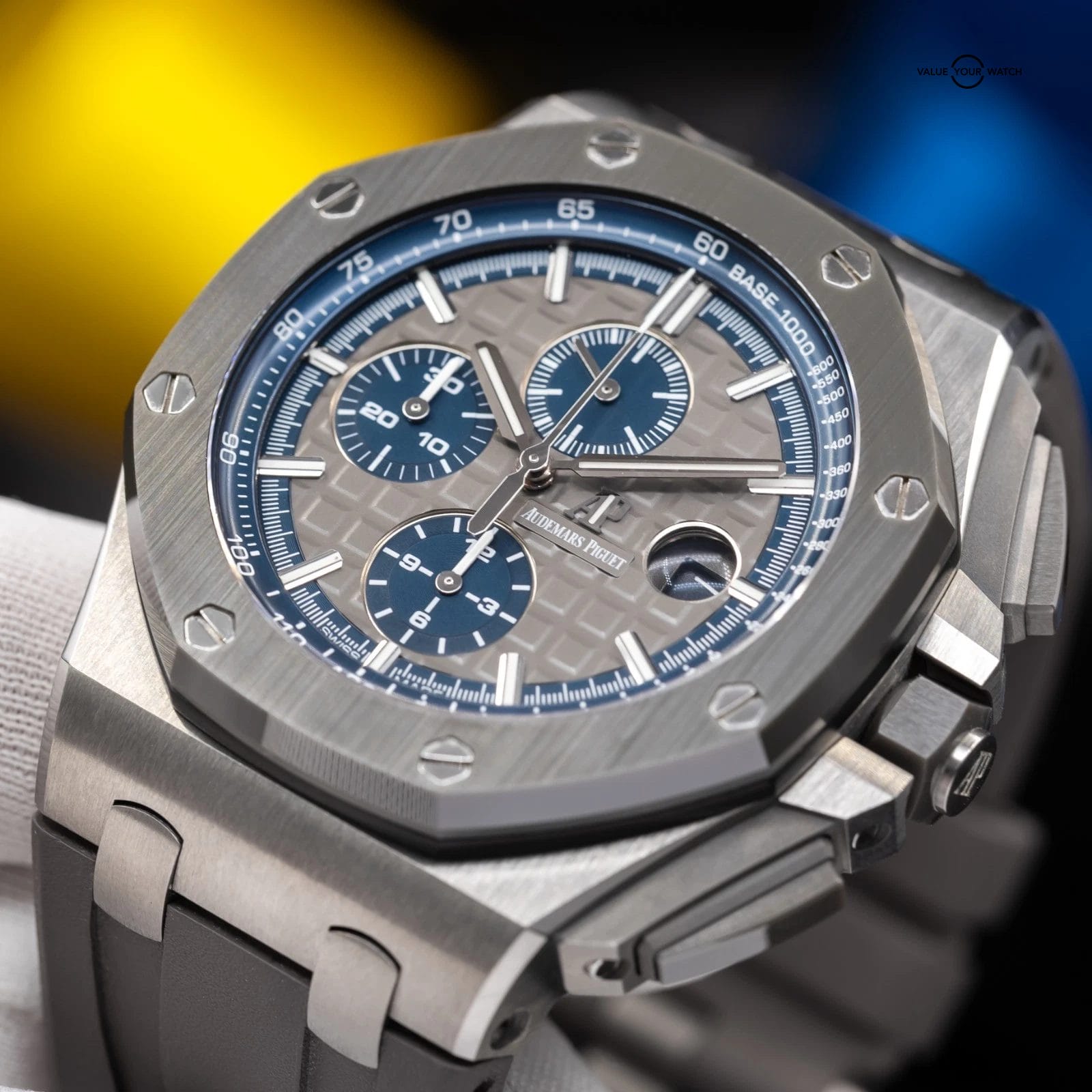 Audemars Piguet Royal Oak Offshore Gray Men's Watch - 26400IO.OO.A004CA.02 - Image 12