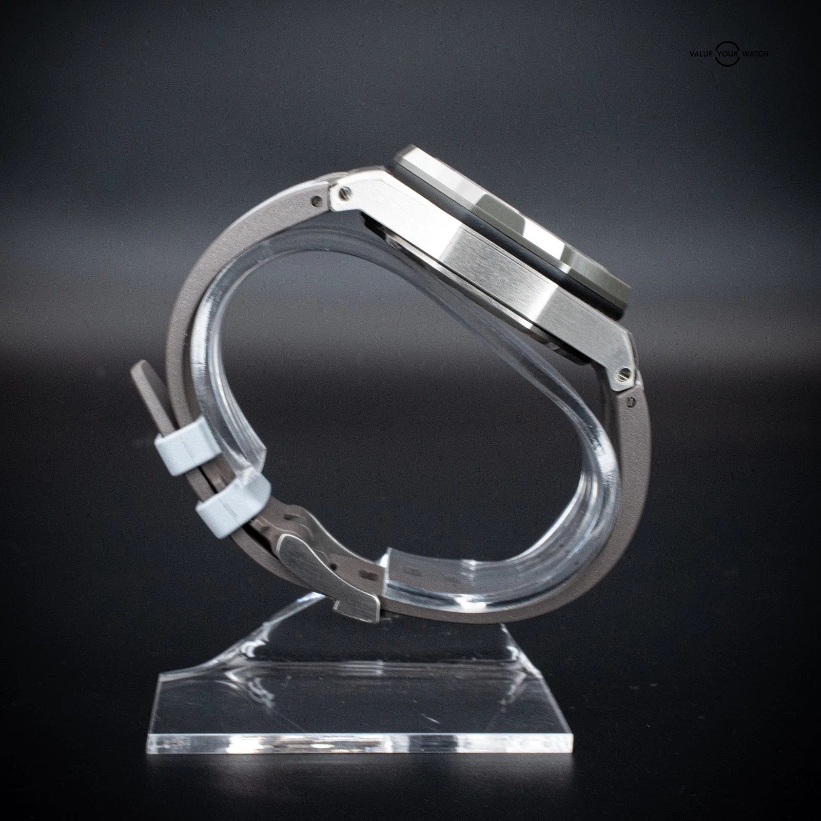 Audemars Piguet Royal Oak Offshore Ghost, 42mm Titanium, Ref. 26470IO w/ B&P - Image 5