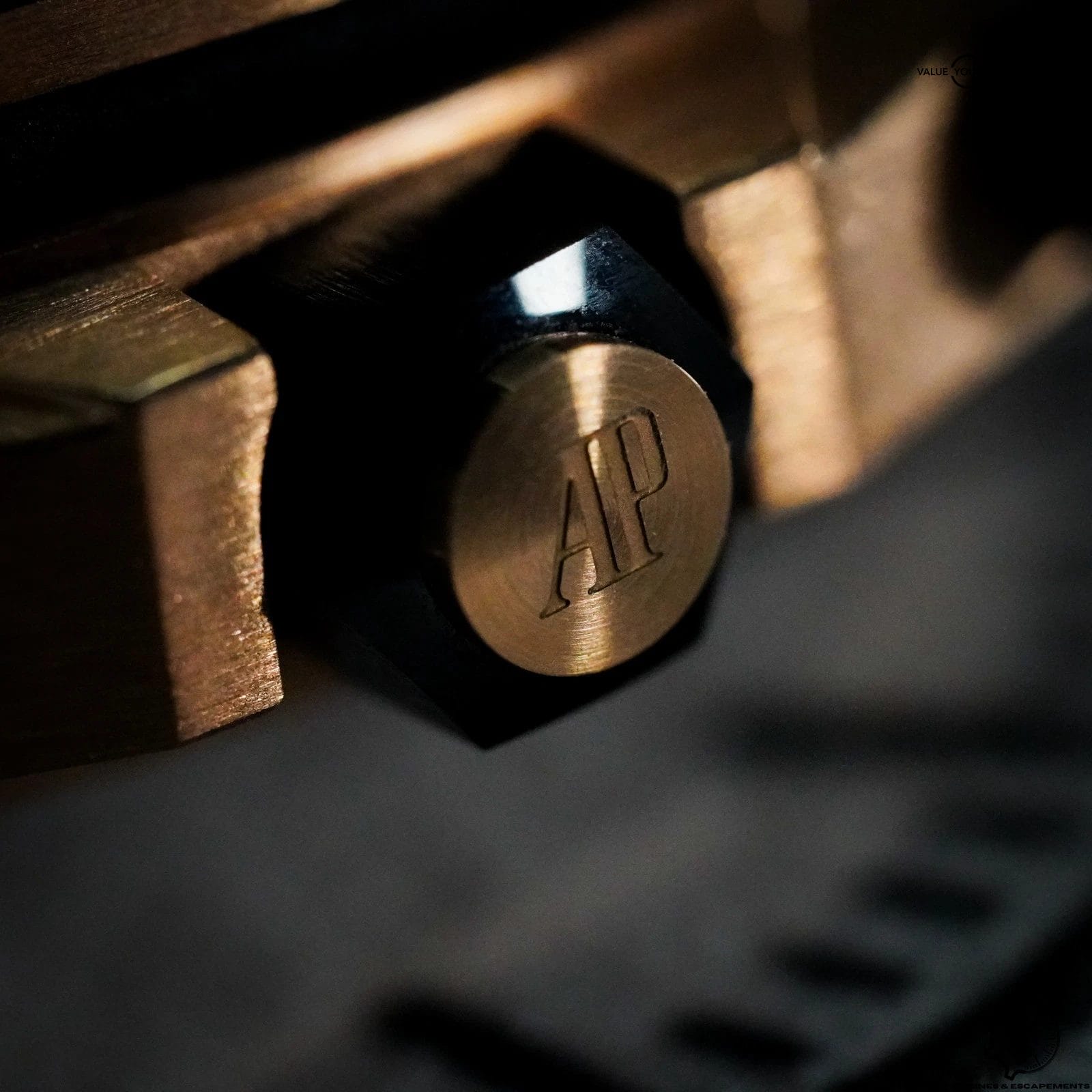 Audemars Piguet Royal Oak "Brick" Gold Dial 26470OR - 26470OR.OO.1000OR.01 - Image 8