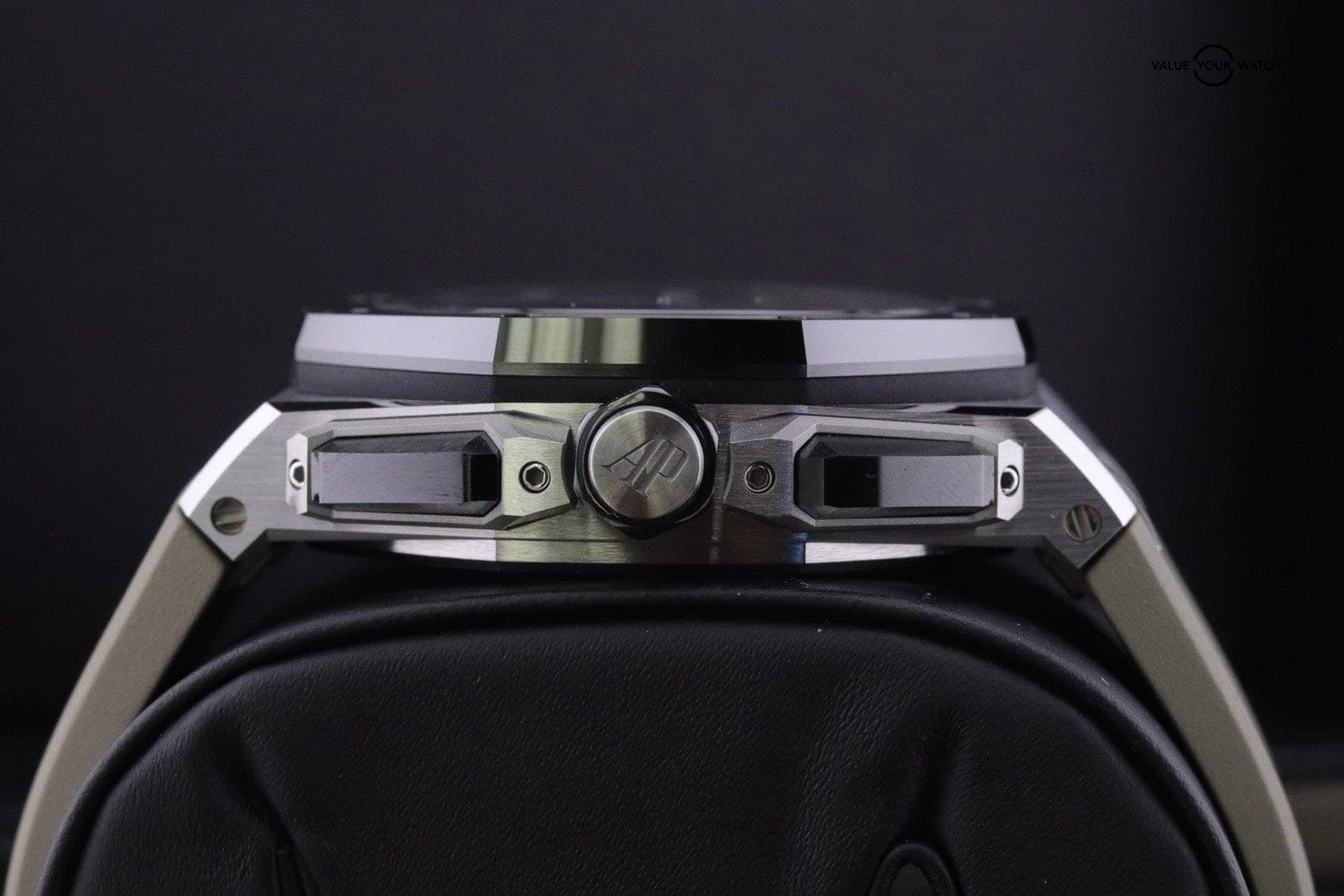 NEW Audemars Piguet Royal Oak Offshore Chrono Smoked Taupe 26420SO.OO.A600CA.01 - Image 6