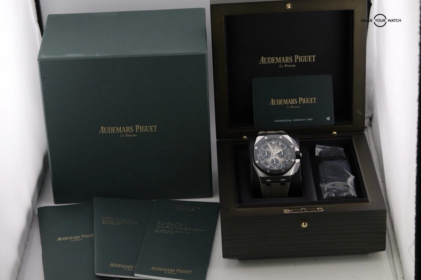 NEW Audemars Piguet Royal Oak Offshore Chrono Smoked Taupe 26420SO.OO.A600CA.01 - Image 13