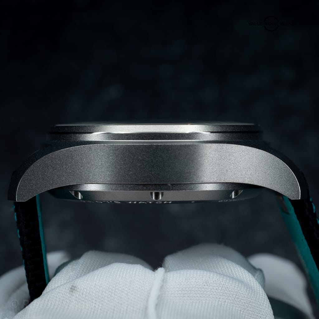 IWC Pilot’s Chronograph 41 Mercedes-AMG PETRONAS IW388108 – Titanium – Full Set – Black & Green Straps - Image 10