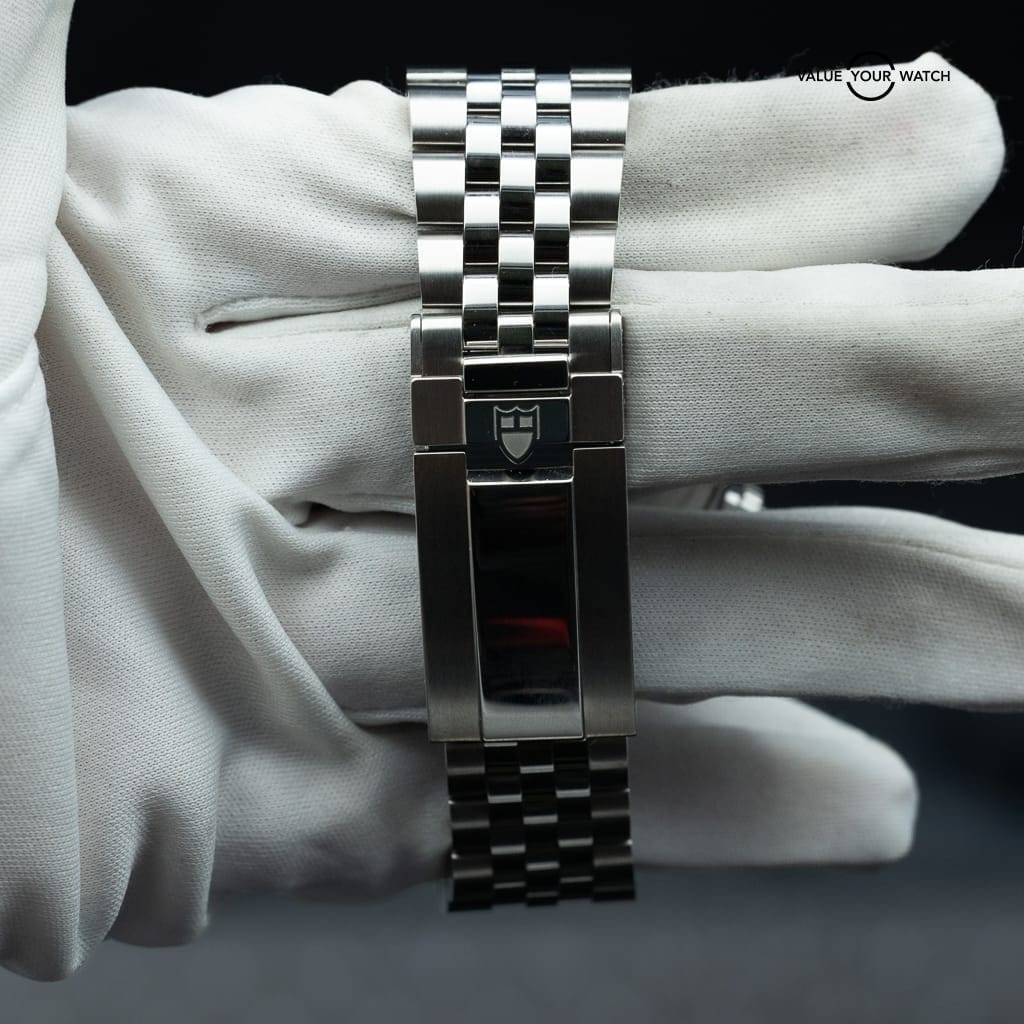 Tudor Black Bay Chrono โ Flamingo Blue Dial | Ref. M79360N-0024 - Image 8