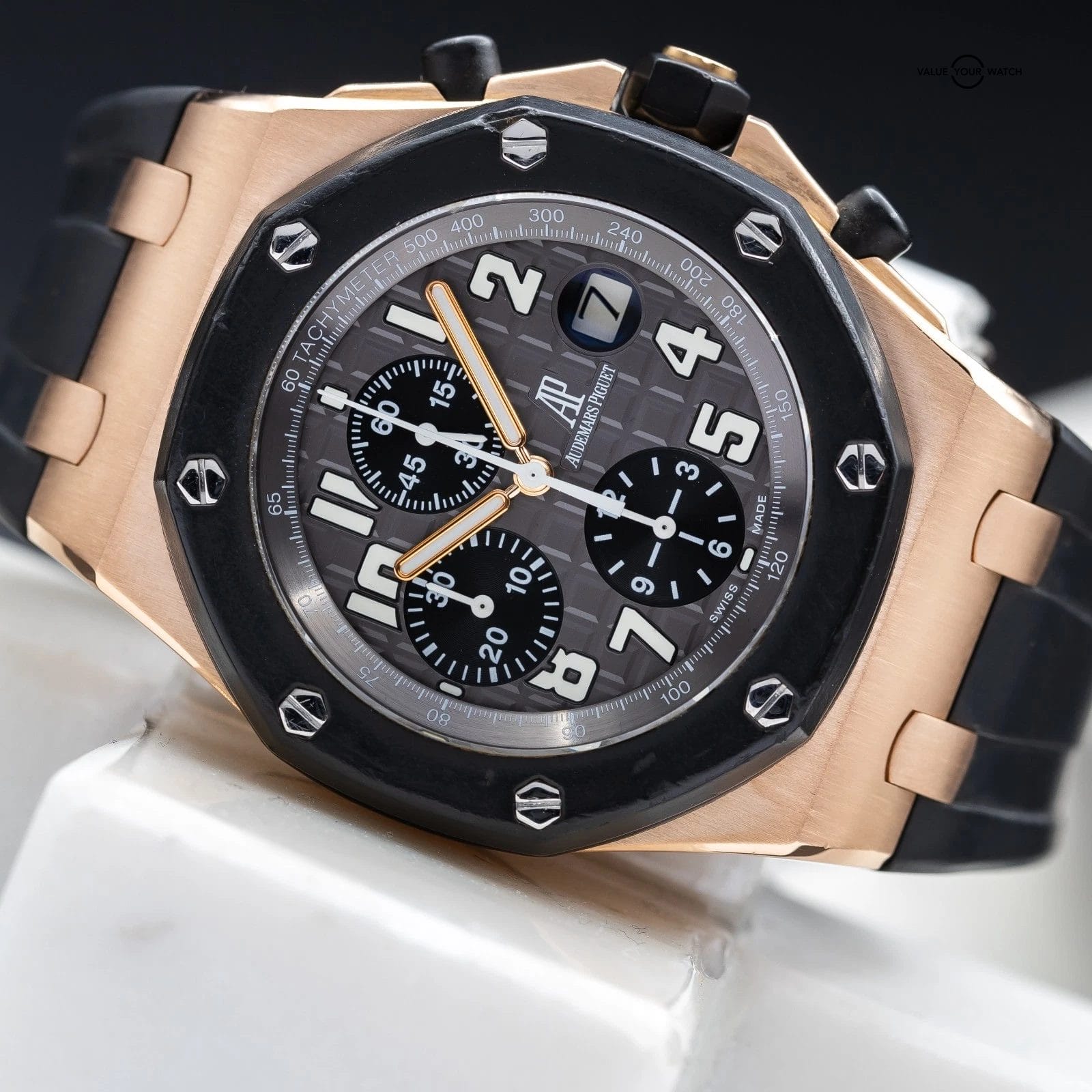 Audemars Piguet Royal Oak Offshore Chronograph 42mm Rubberclad 25940OK Full Set - Image 2