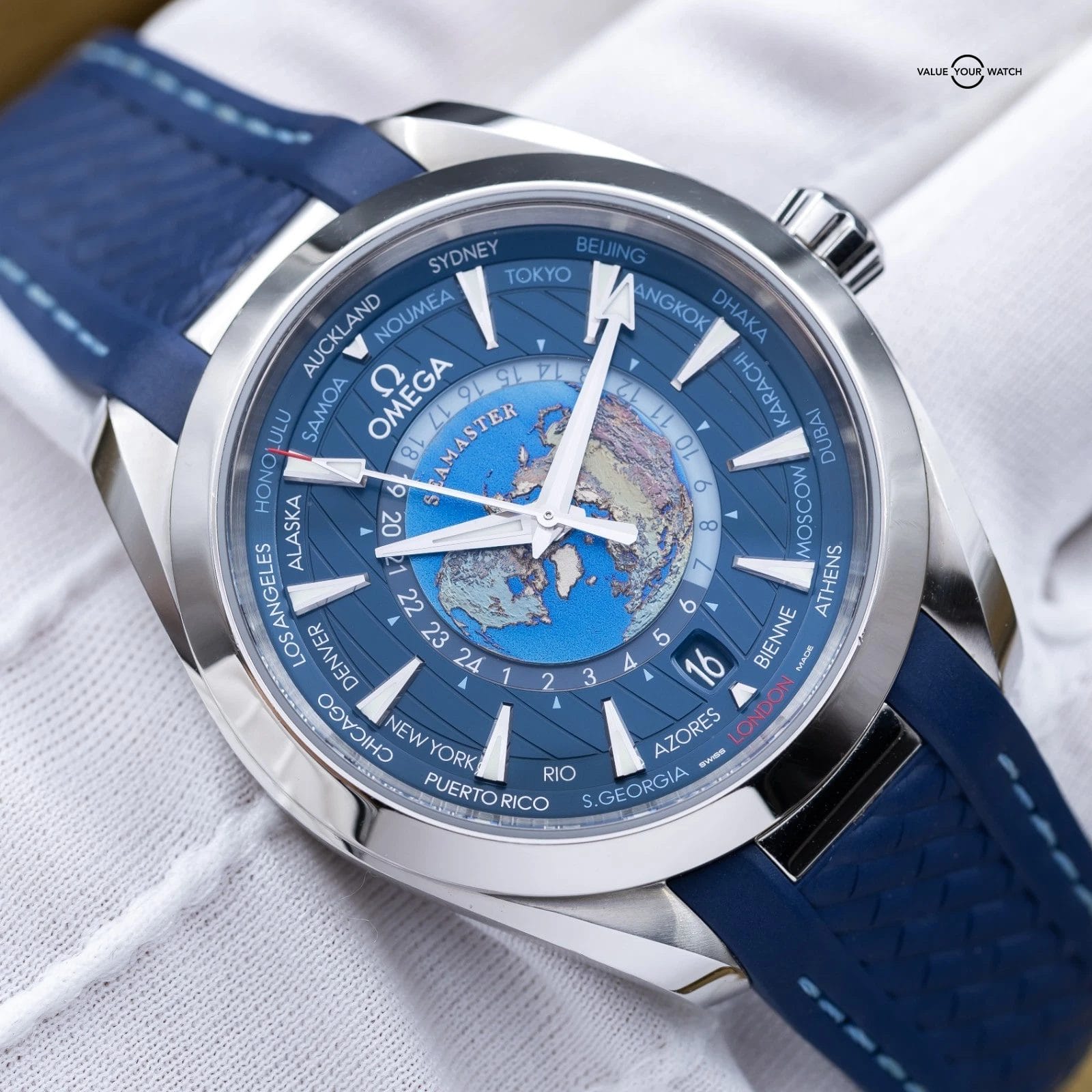 2023 Omega Seamaster Aqua Terra 150m Master Chronometer GMT - Complete Set - Image 3