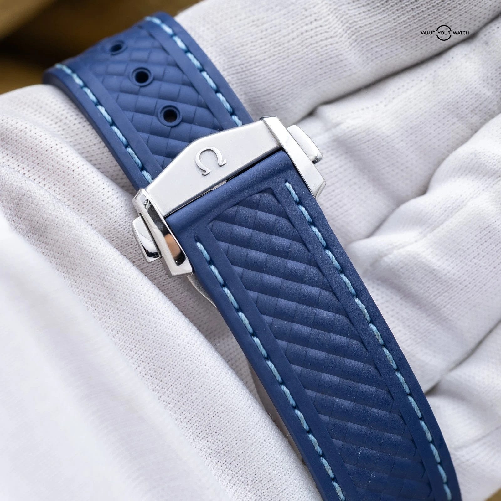 2023 Omega Seamaster Aqua Terra 150m Master Chronometer GMT - Complete Set - Image 15