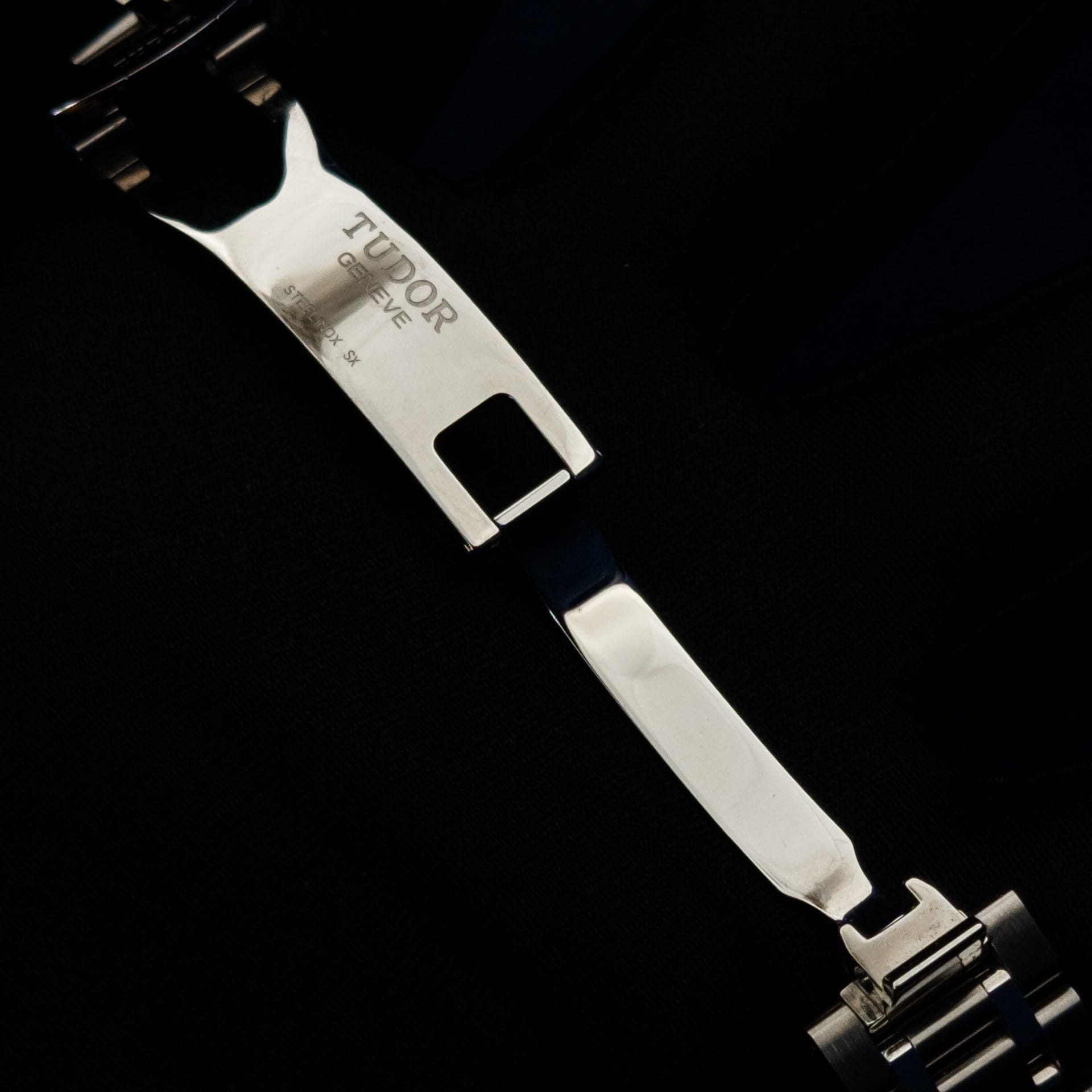 2025 Tudor Royal 41mm Black Dial Stainless Steel M28600 Warranty until 2030 - Image 7