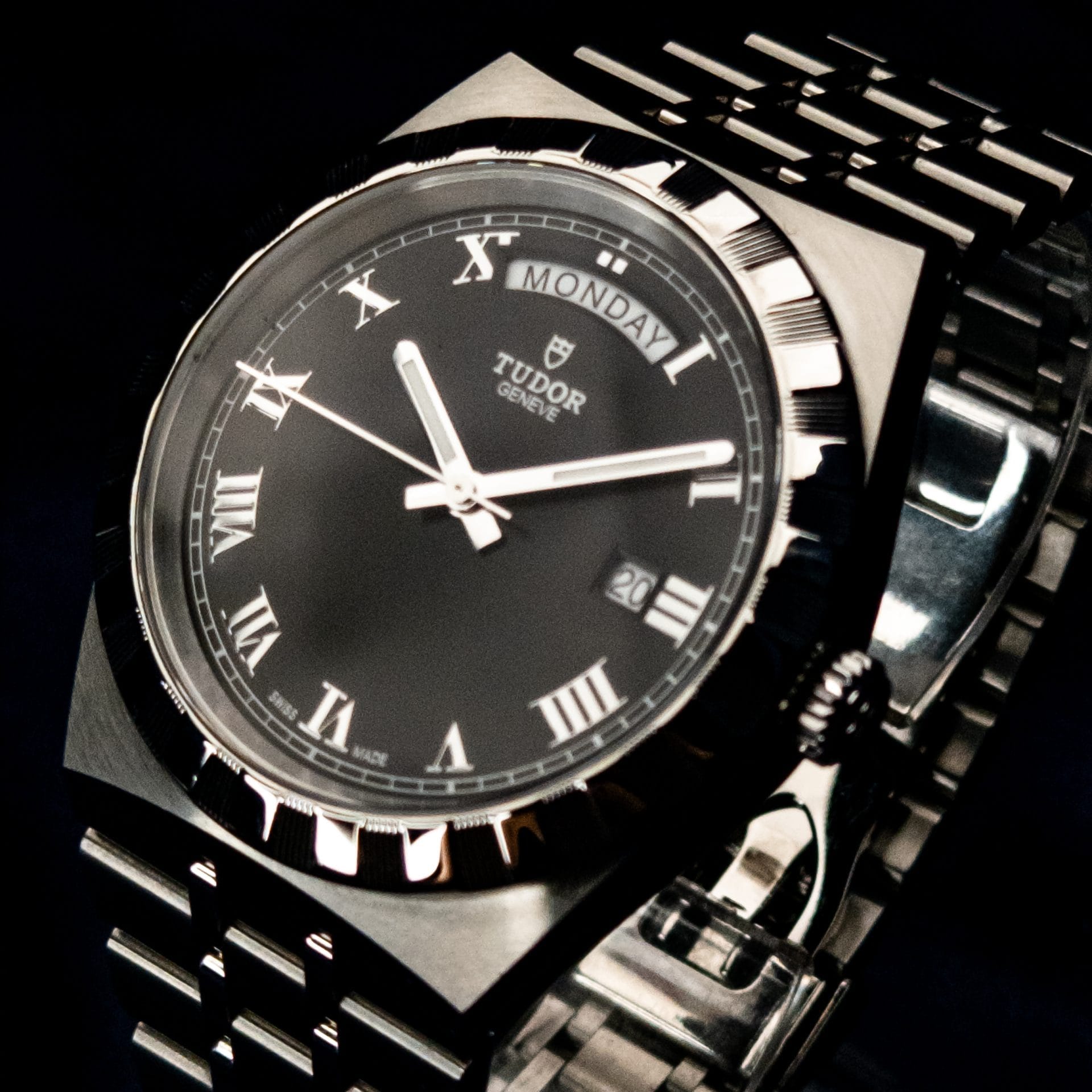 2025 Tudor Royal 41mm Black Dial Stainless Steel M28600 Warranty until 2030 - Image 3