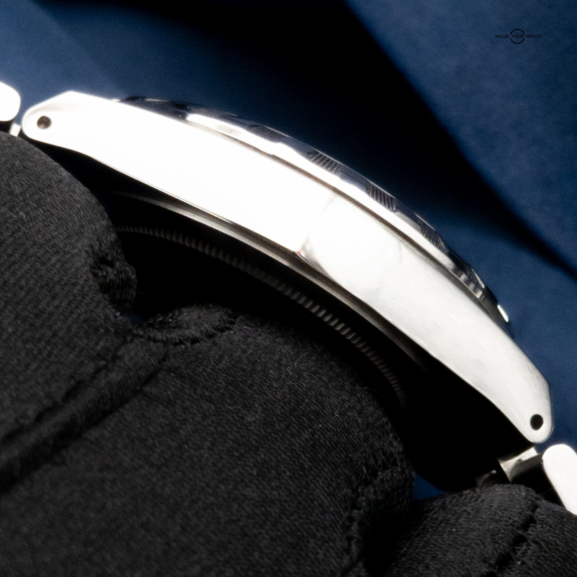 2025 Tudor Royal 41mm Black Dial Stainless Steel M28600 Warranty until 2030 - Image 5