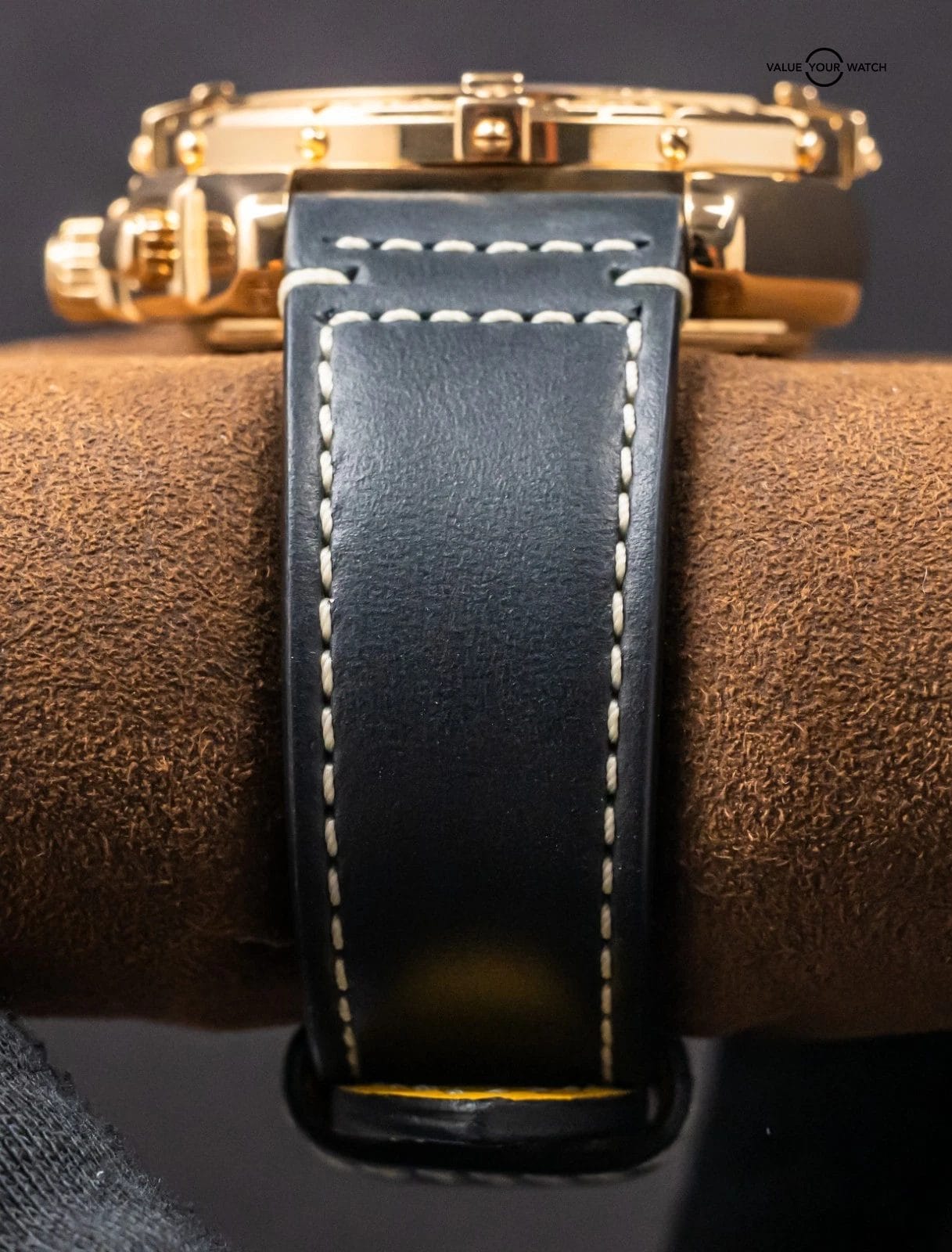 Breitling Crosswind Special 44 mm Yellow Gold Mother of Pearl Windrider K44355 - Image 4