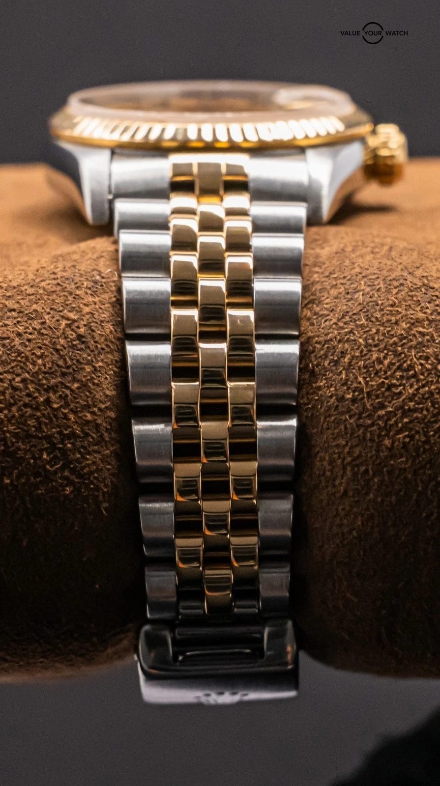 Rolex Datejust 31 mm Yellow Gold Complete Set Fluted Bezel Champagne Dial 68273 - Image 8