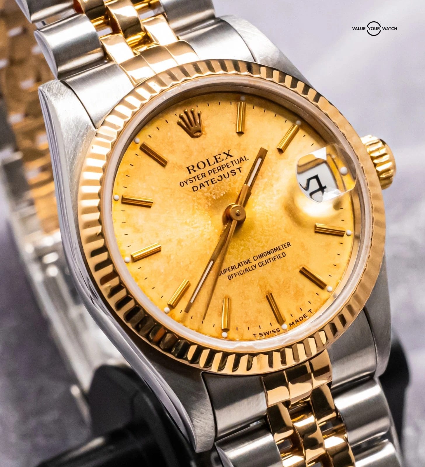 Rolex Datejust 31 mm Yellow Gold Complete Set Fluted Bezel Champagne Dial 68273 - Image 16