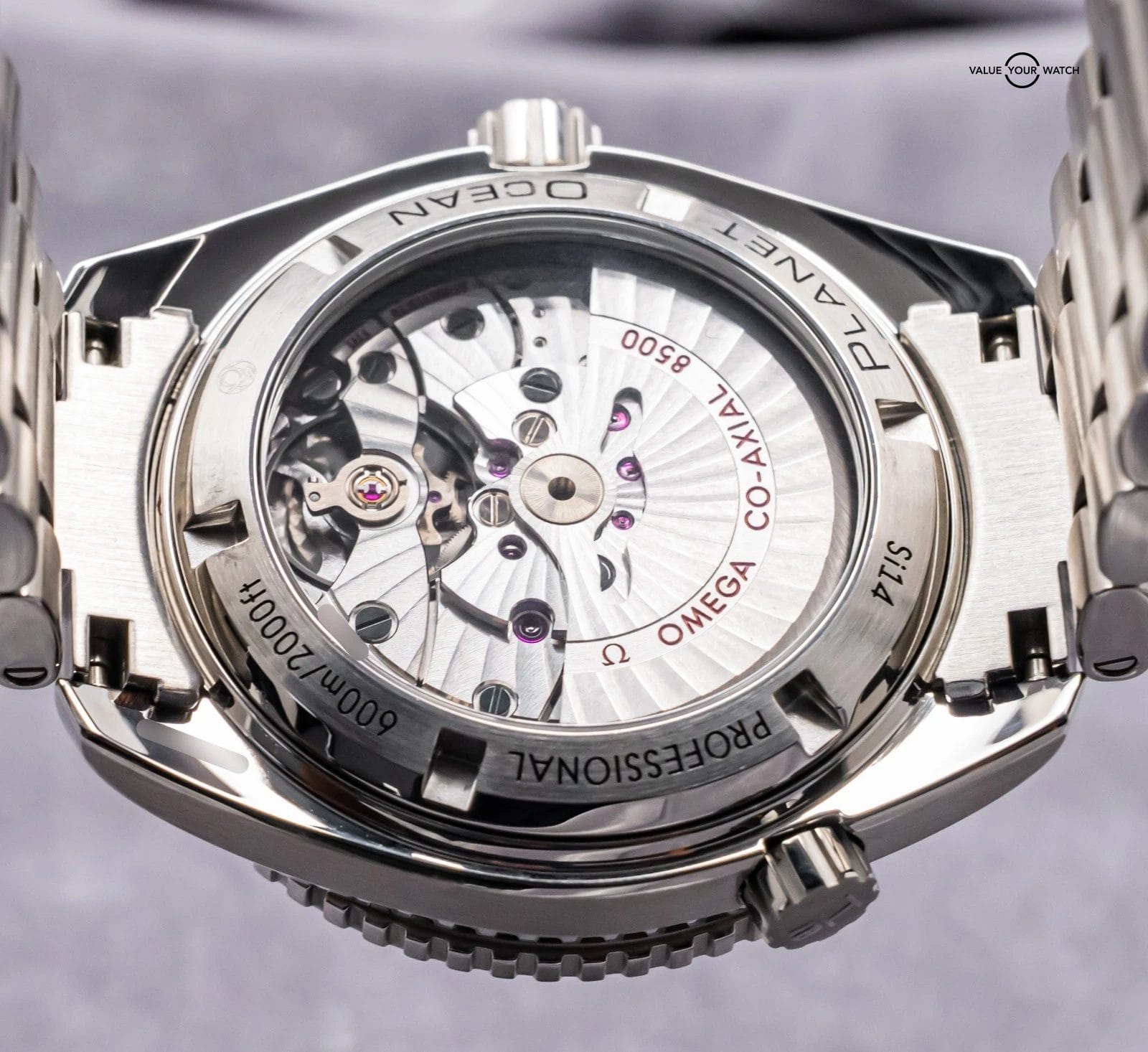 Omega Seamaster Planet Ocean 600M 42mm 8500 Co-Axial 232.30.42.21.01.003 - Image 16