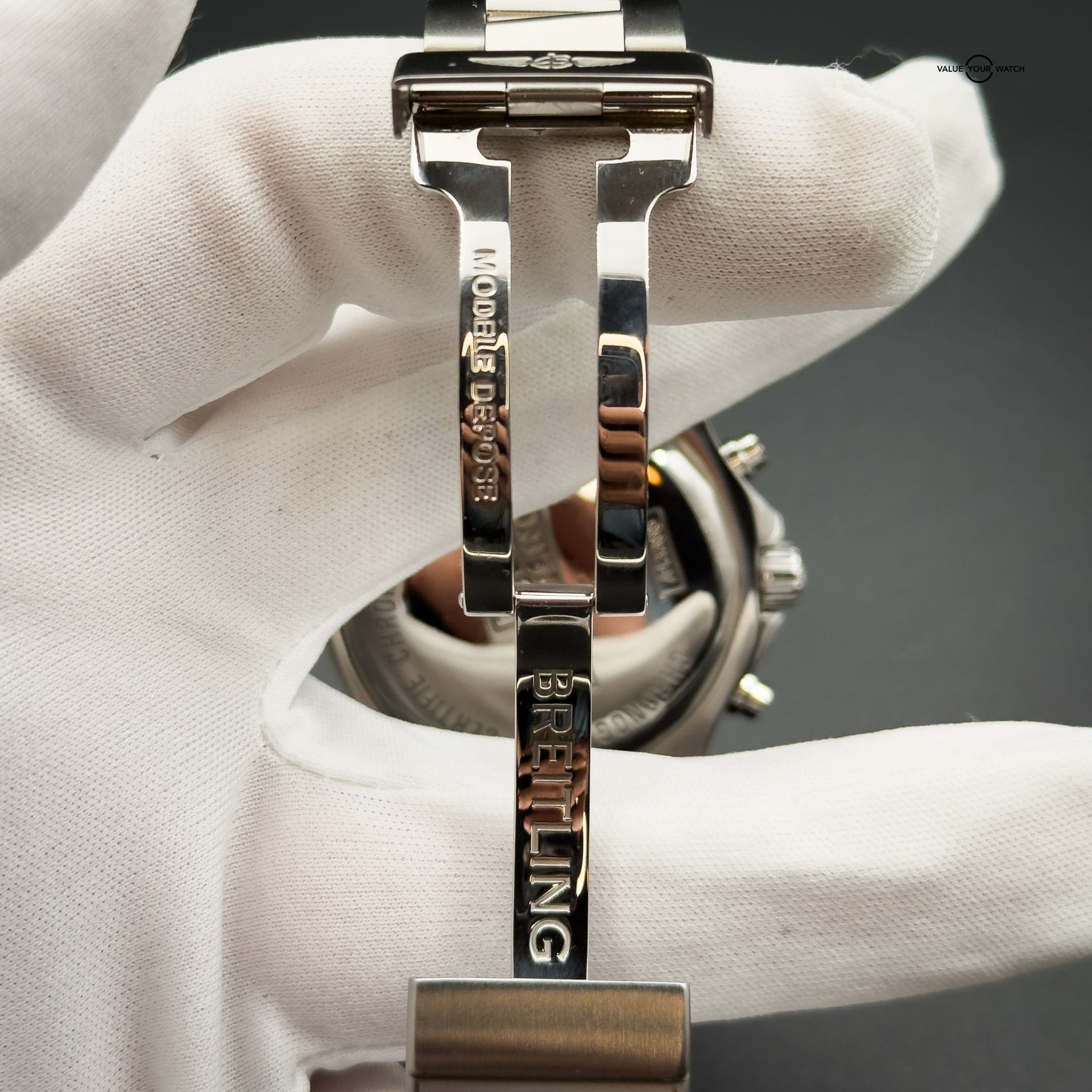 Breitling Colt Chronograph Automatic 44mm - Image 6