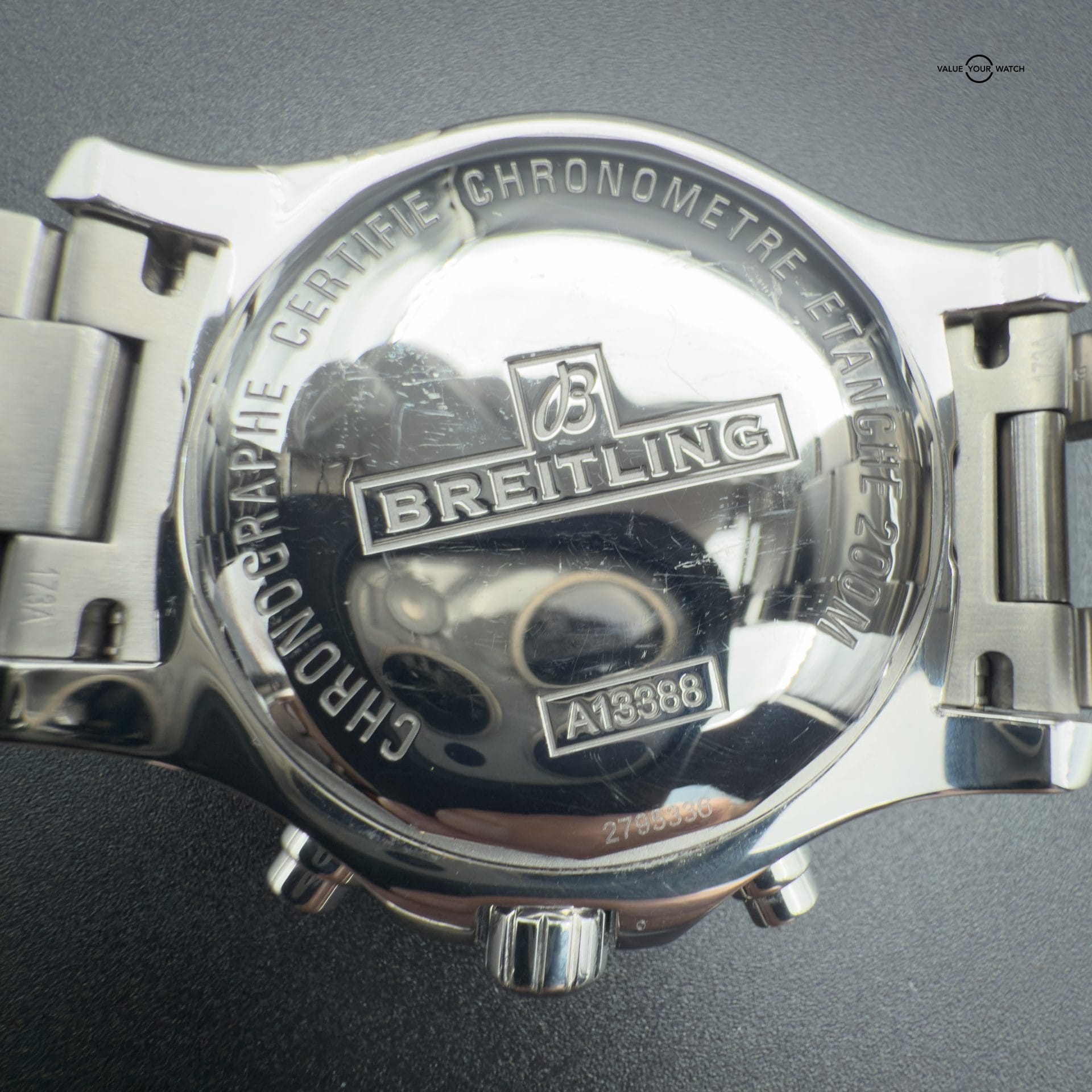 Breitling Colt Chronograph Automatic 44mm - Image 9