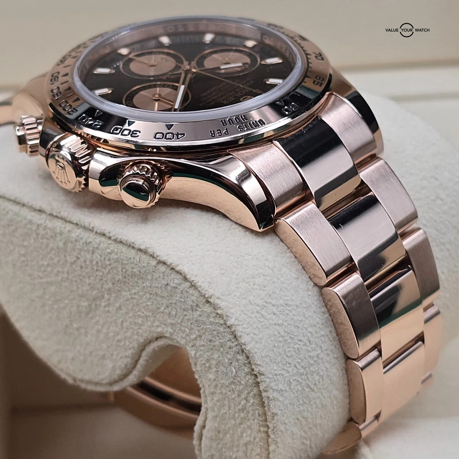 Rolex Daytona Black Dial in solid 18k rose gold, RSC Serviced in 2025! - Image 6
